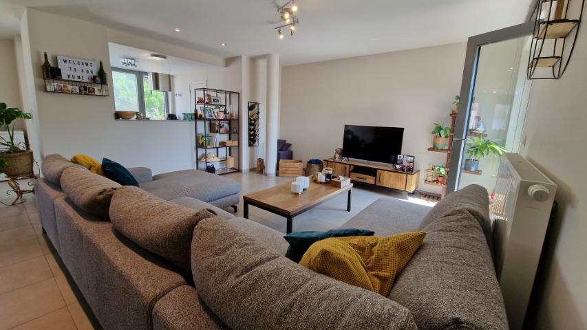 Ruim, energiezuinig DUPLEXAPPARTEMENT met 2slaapkmers, mooie leeefruuimten, terras en parking. foto 20