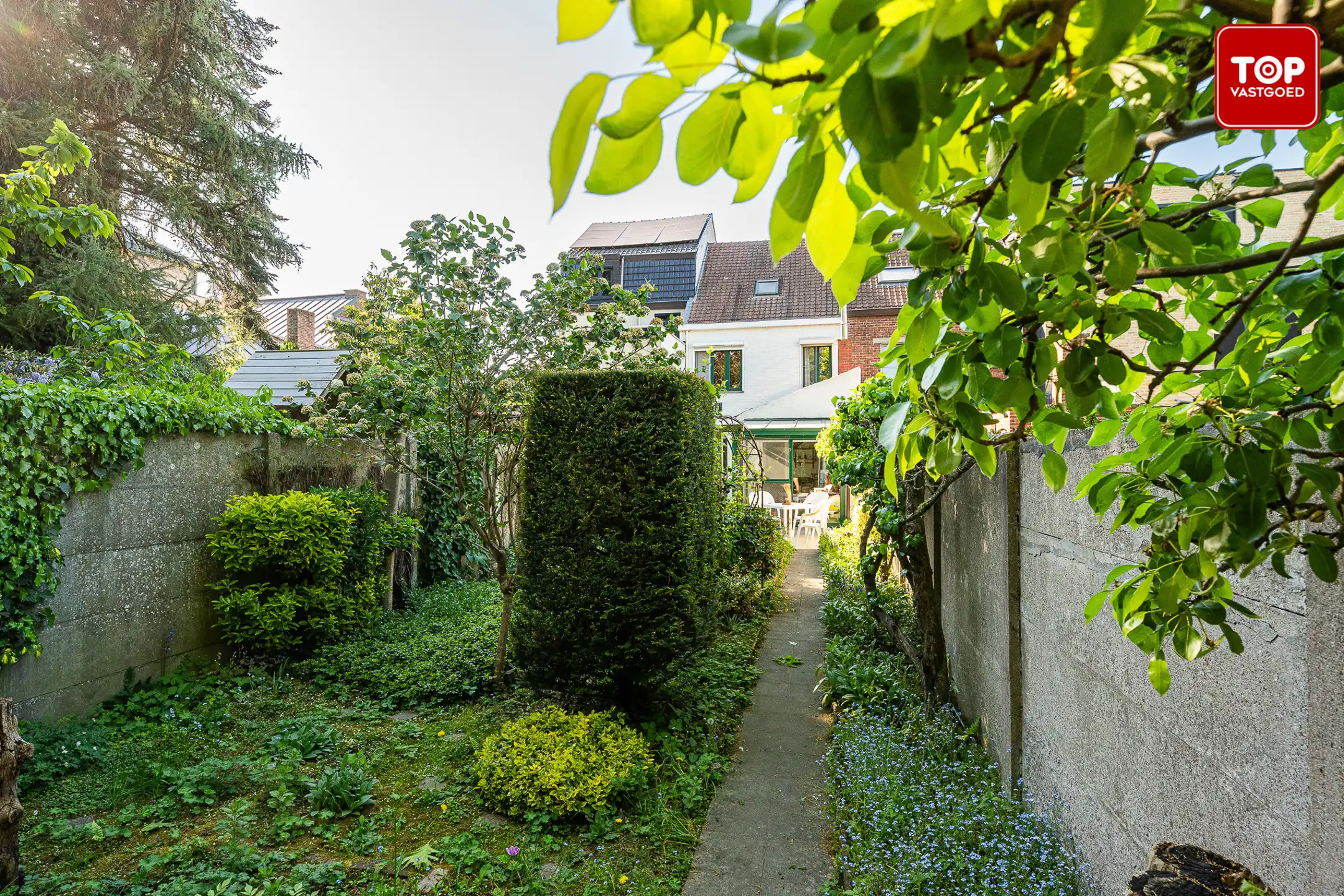 Instapklare woning met leuke tuin op gunstige locatie.  foto 26
