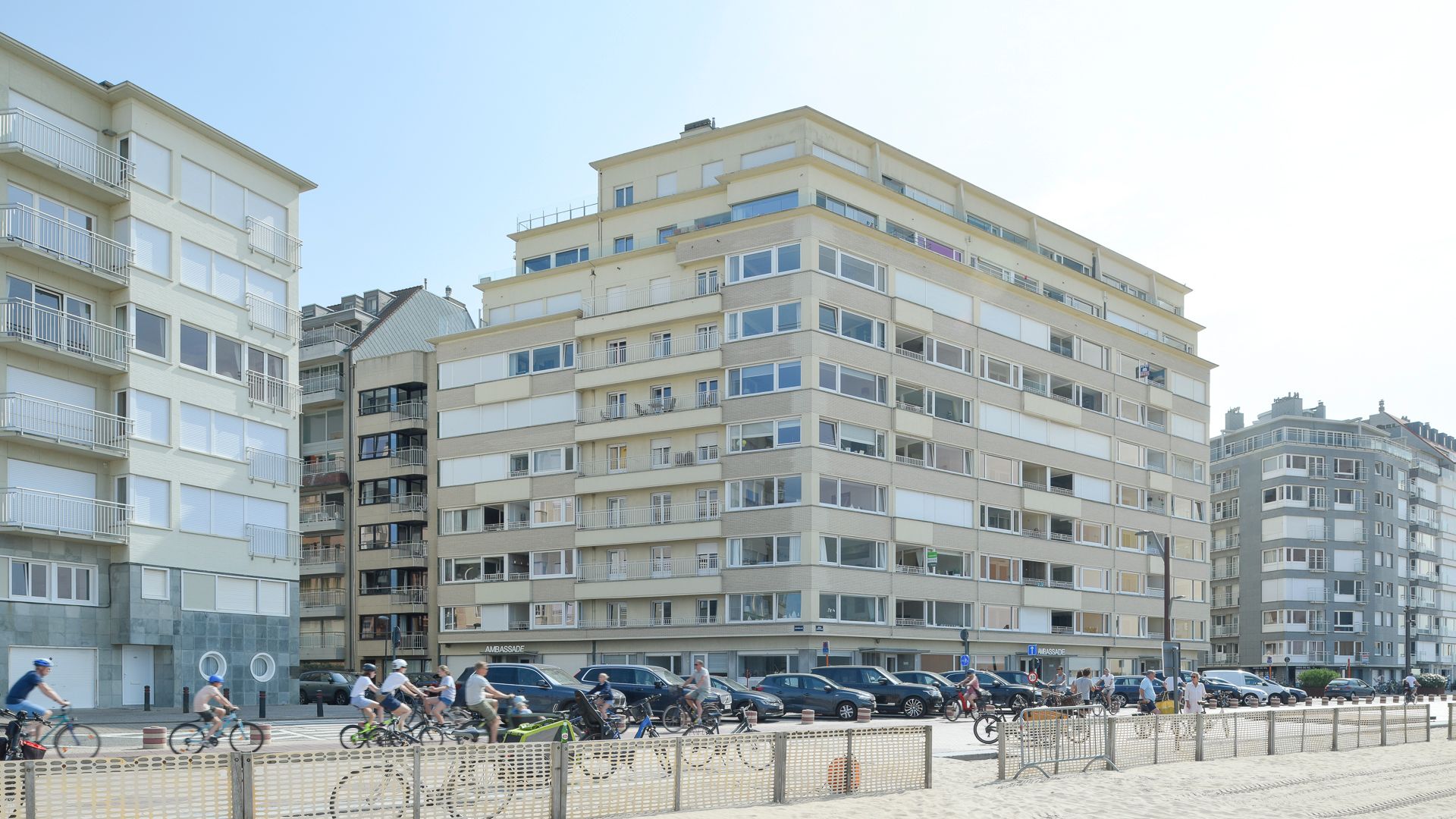 Magnifiek hoekappartement met zalig zicht op zee en de kustlijn foto 43