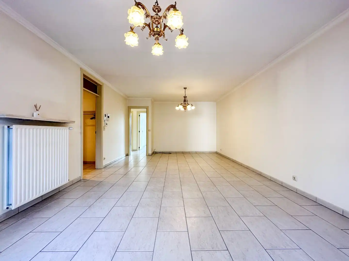 Instapklaar 2-slaapkamer appartement met 2 terrassen (en garage), topligging Torhout. foto 7