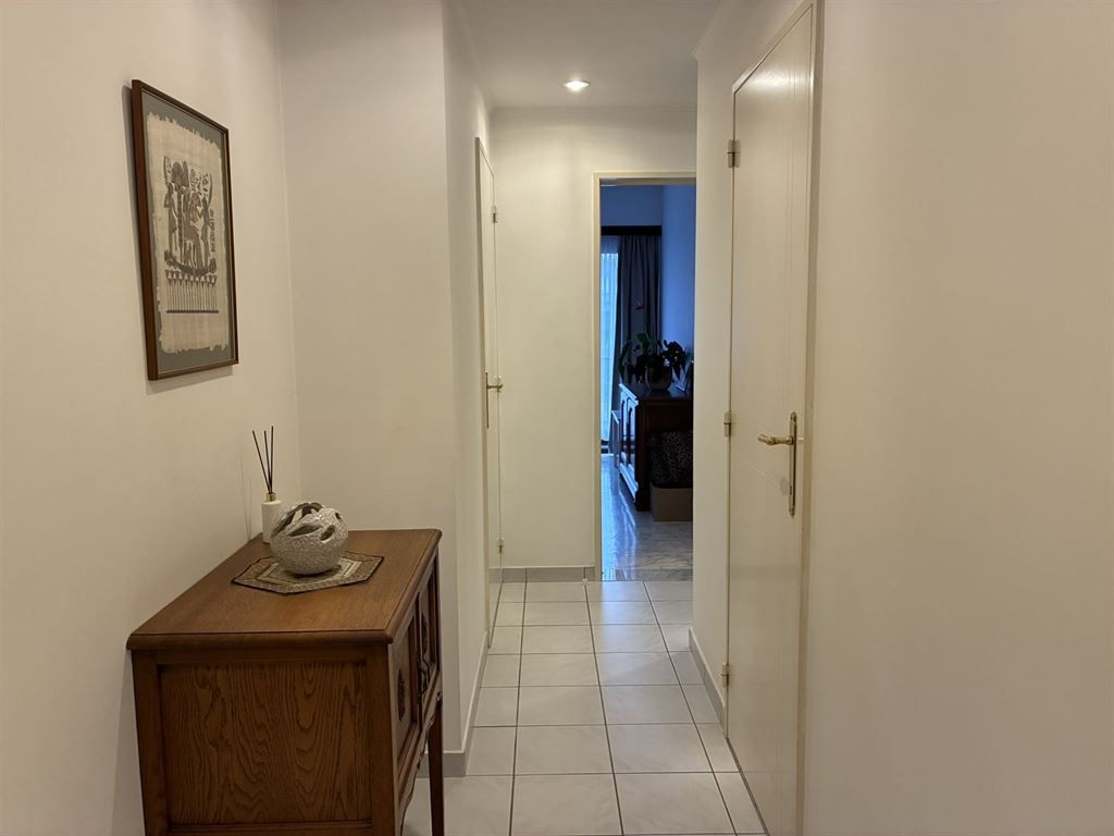 Eerste verdieping appartement foto 2