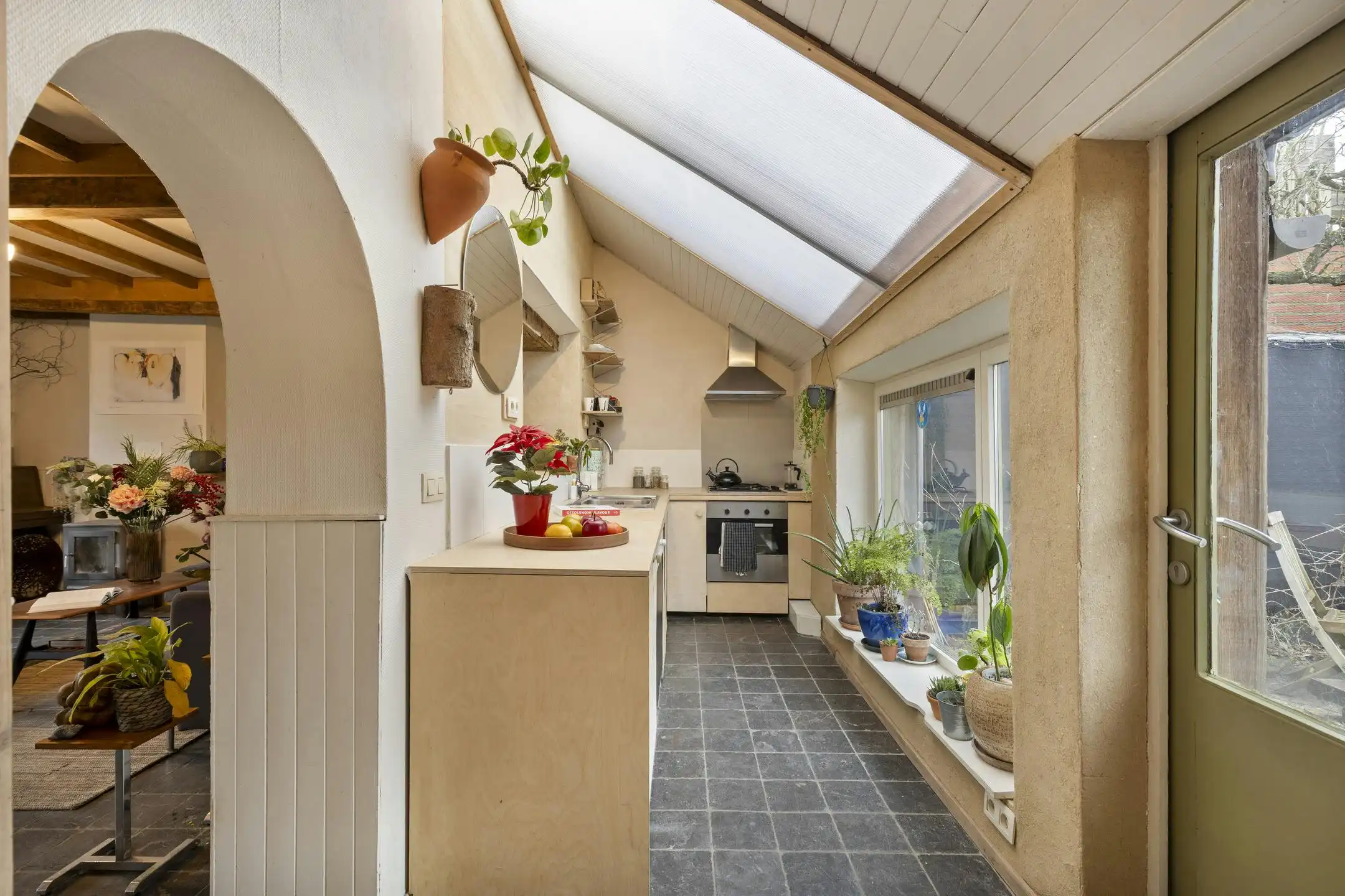 Charmante woning met afzonderlijk atelier/kantoor te koop foto 5