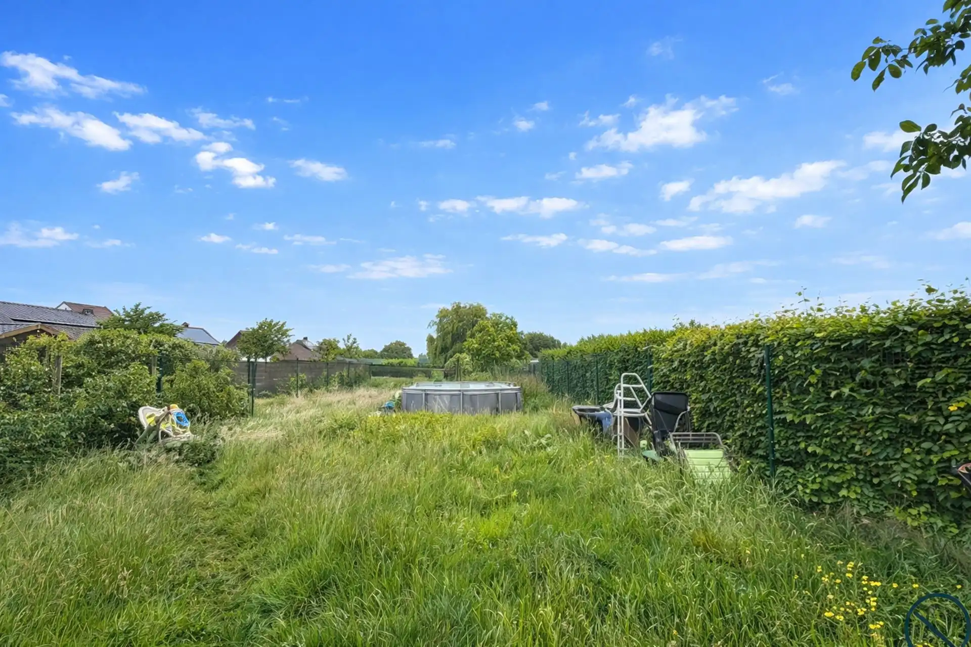 Te renoveren ruime woning met 3 SLK en TUIN foto 4