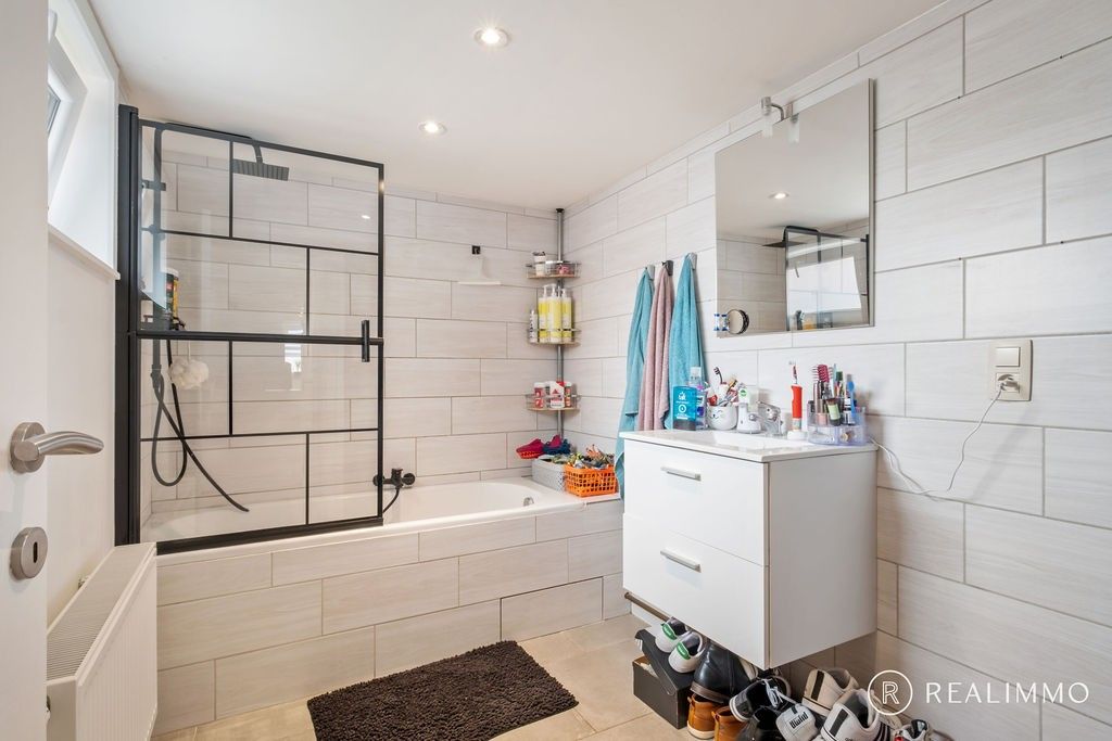Rustig gelegen, instapklare woning van 2018 foto 9