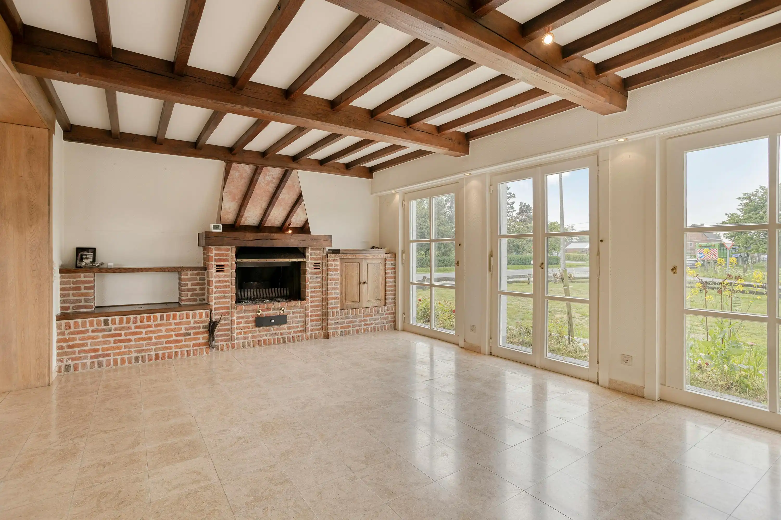 Huis met 3 slaapkamers op 2.287 m² grond te koop in Ursel!  foto 7