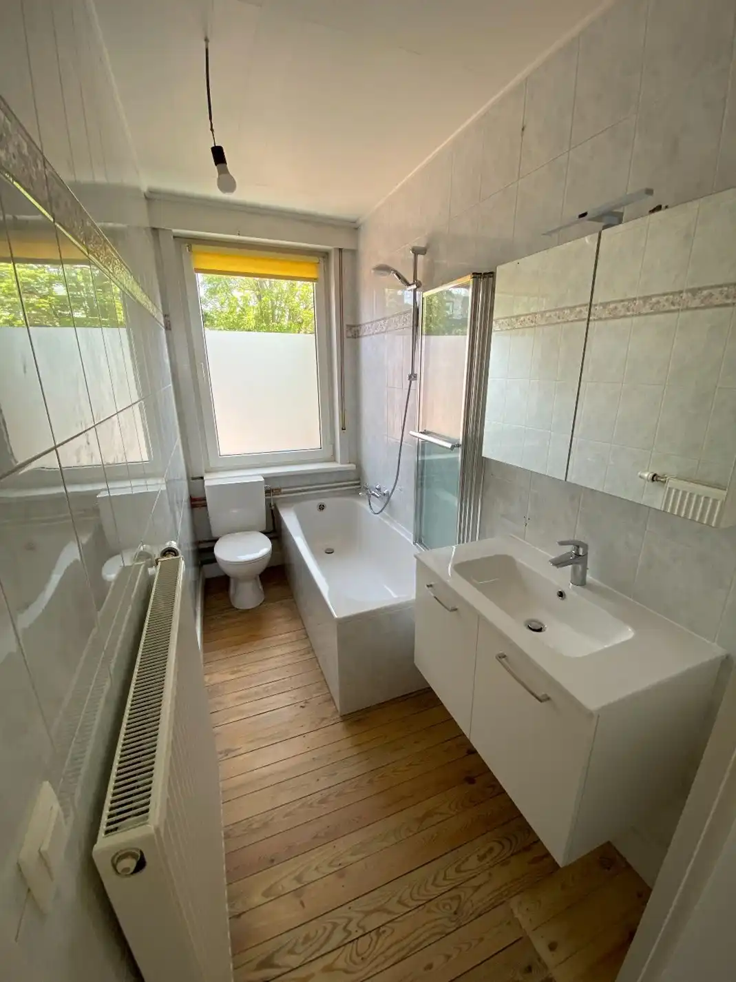 Ruim appartement in het bruisende centrum van Deerlijk TE HUUR! foto 11