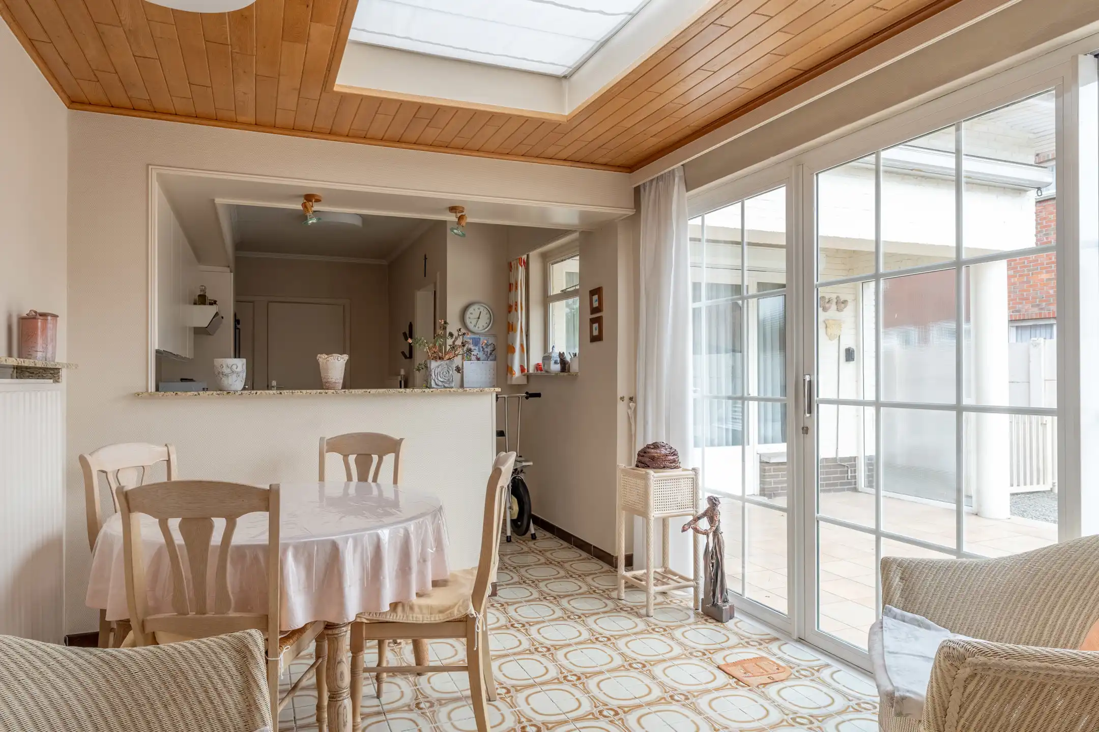 Zeer nette charmante woning met 3 slaapkamers op 579 m² foto 14