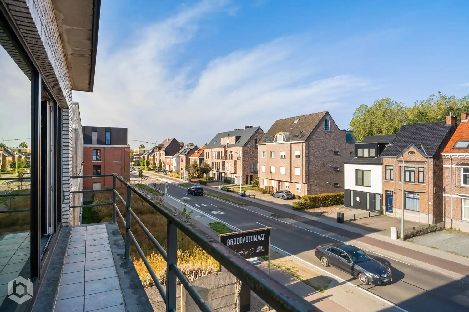 Energie-zuinig 2-slaapkamer appartement met garage te Putte foto 13