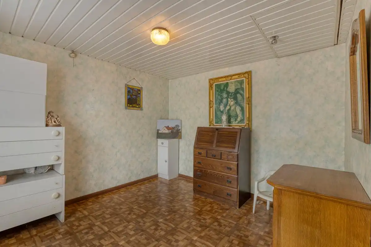 Te renoveren woning met grote tuin en bijgebouw te Heule foto 14
