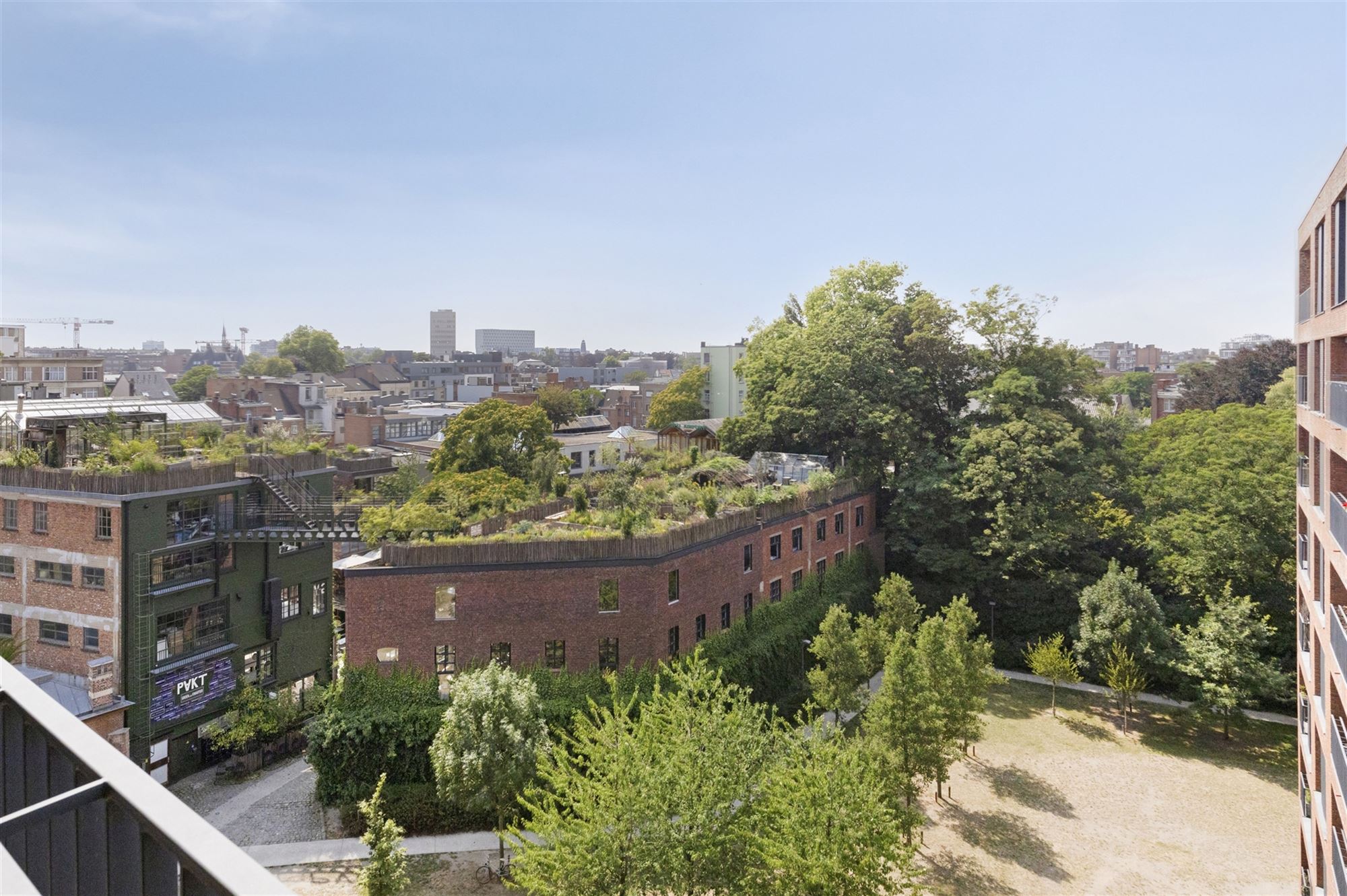 Subliem appartement met ruim terras en parking in't Groen Kwartier foto {{pictureIndex}}