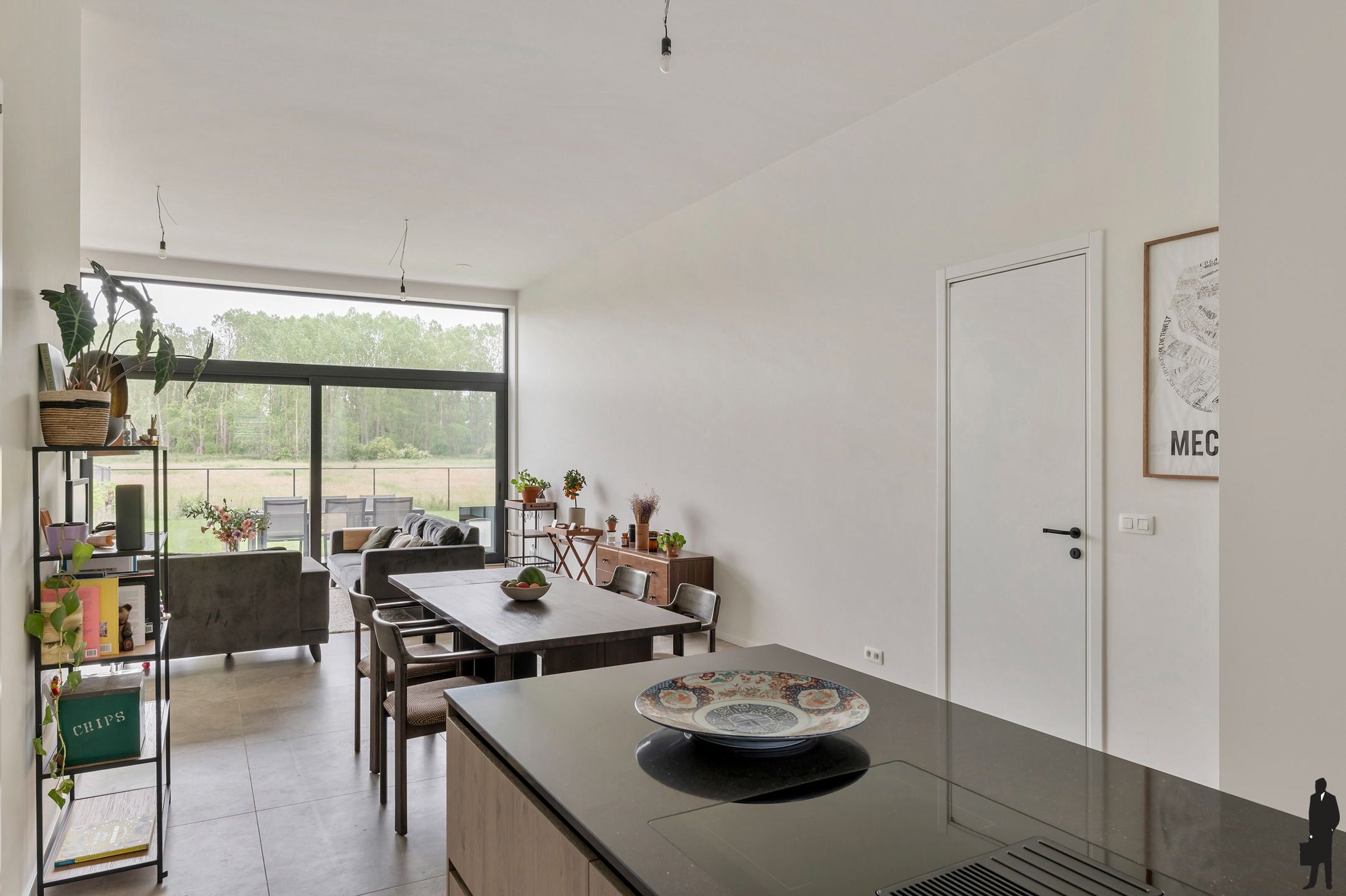 Exclusief BEN-gelijkvloers appartement (150 m²) met 3 slk’s, riante tuin (300 m²), kelder (60 m²) en prachtig uitzicht op natuurgebied. foto 5
