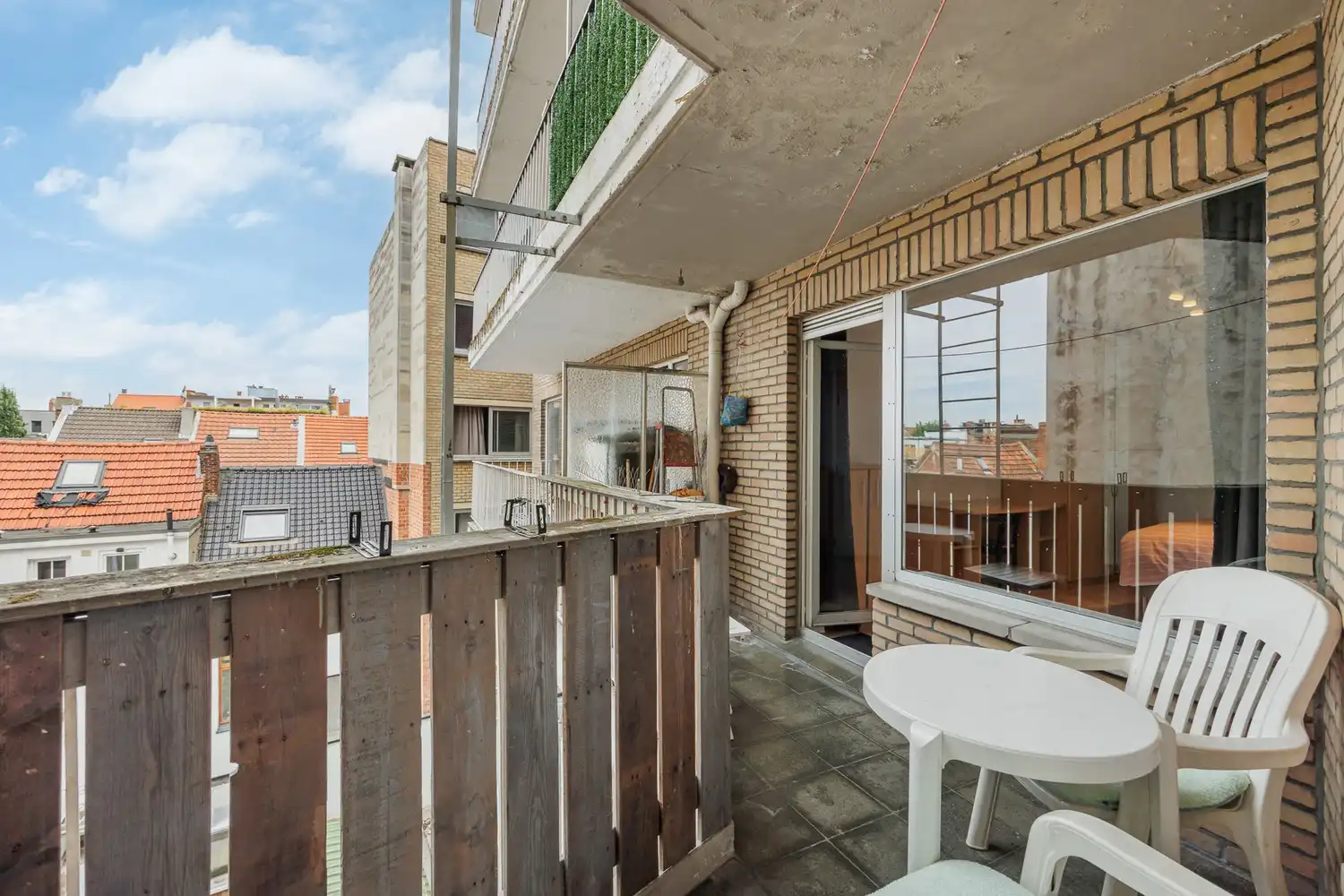 Ruim en lichtrijk 2-slpk appartement met terras en kelderberging in Borgerhout foto 23