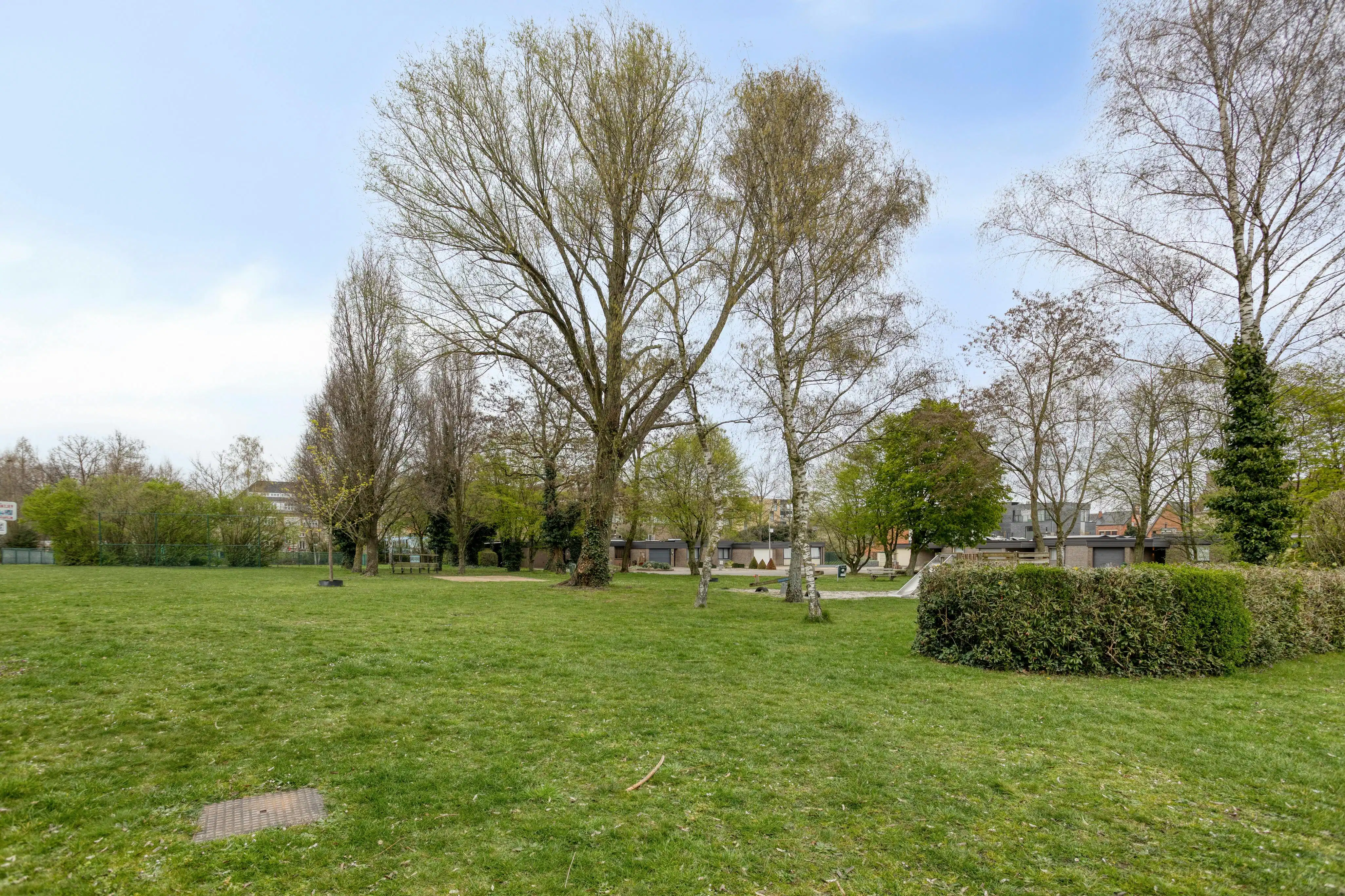 Ruim appartement met 3 slaapkamers en autostandplaats in Hasselt foto 13