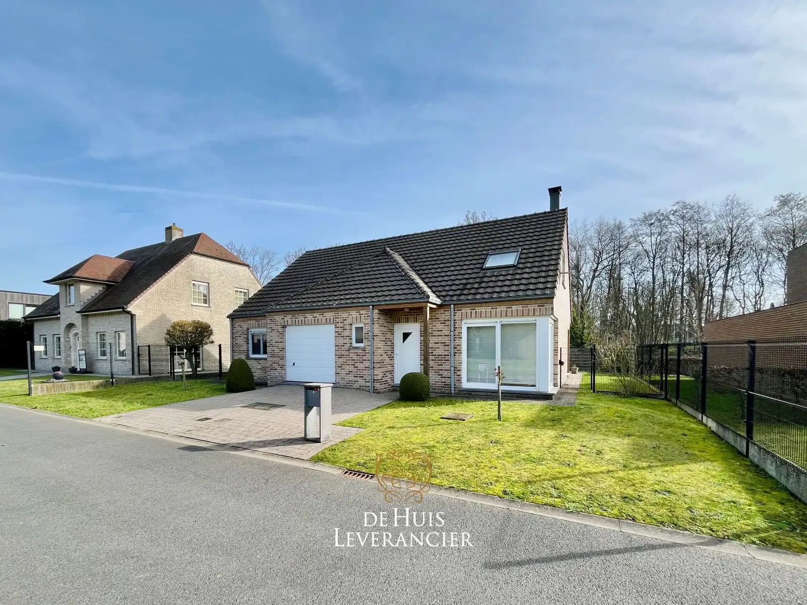 Rust, ruimte en kustgevoel – charmante open bebouwing te koop in Nieuwpoort foto 2