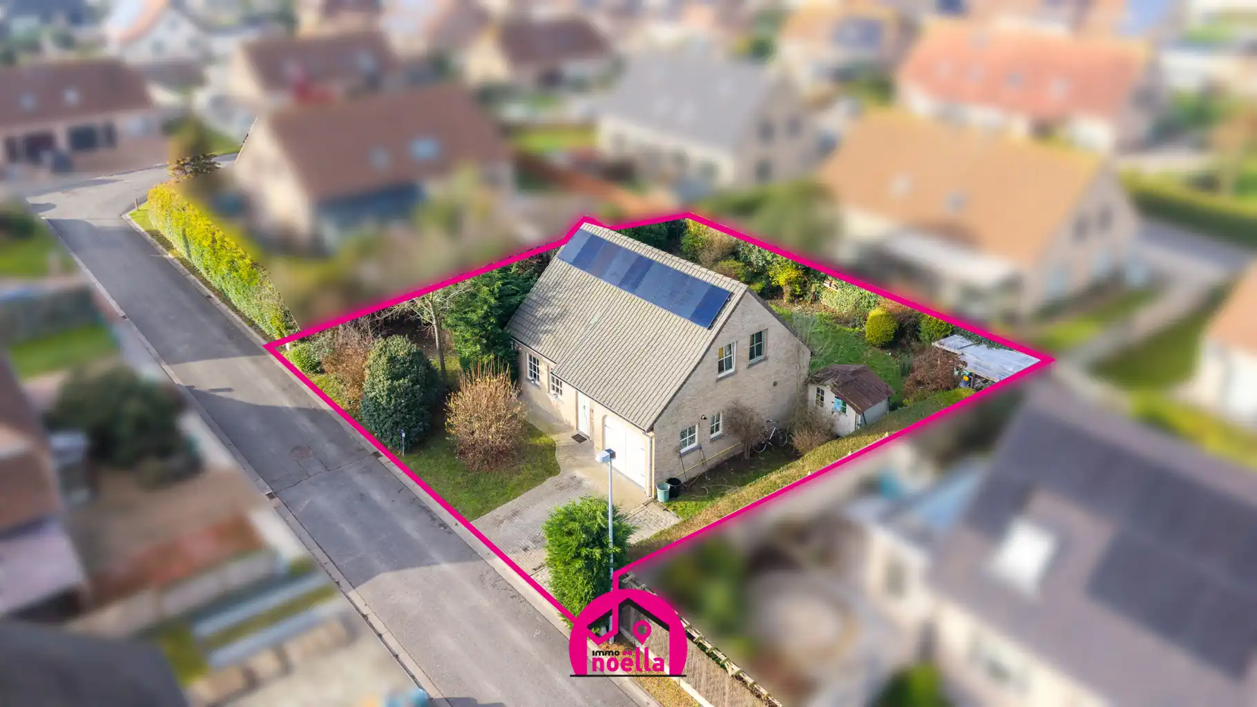 Instapklare woning met 4 slaapkamers, tuin en zonnepanelen foto 2