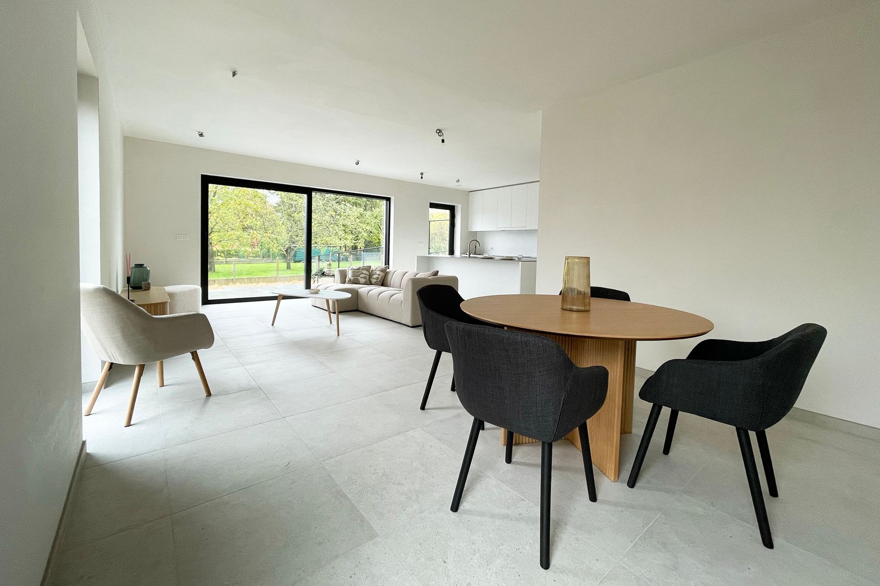 OPENDEUR OP 22/11/2025 VAN 10U TOT 12U  foto 3