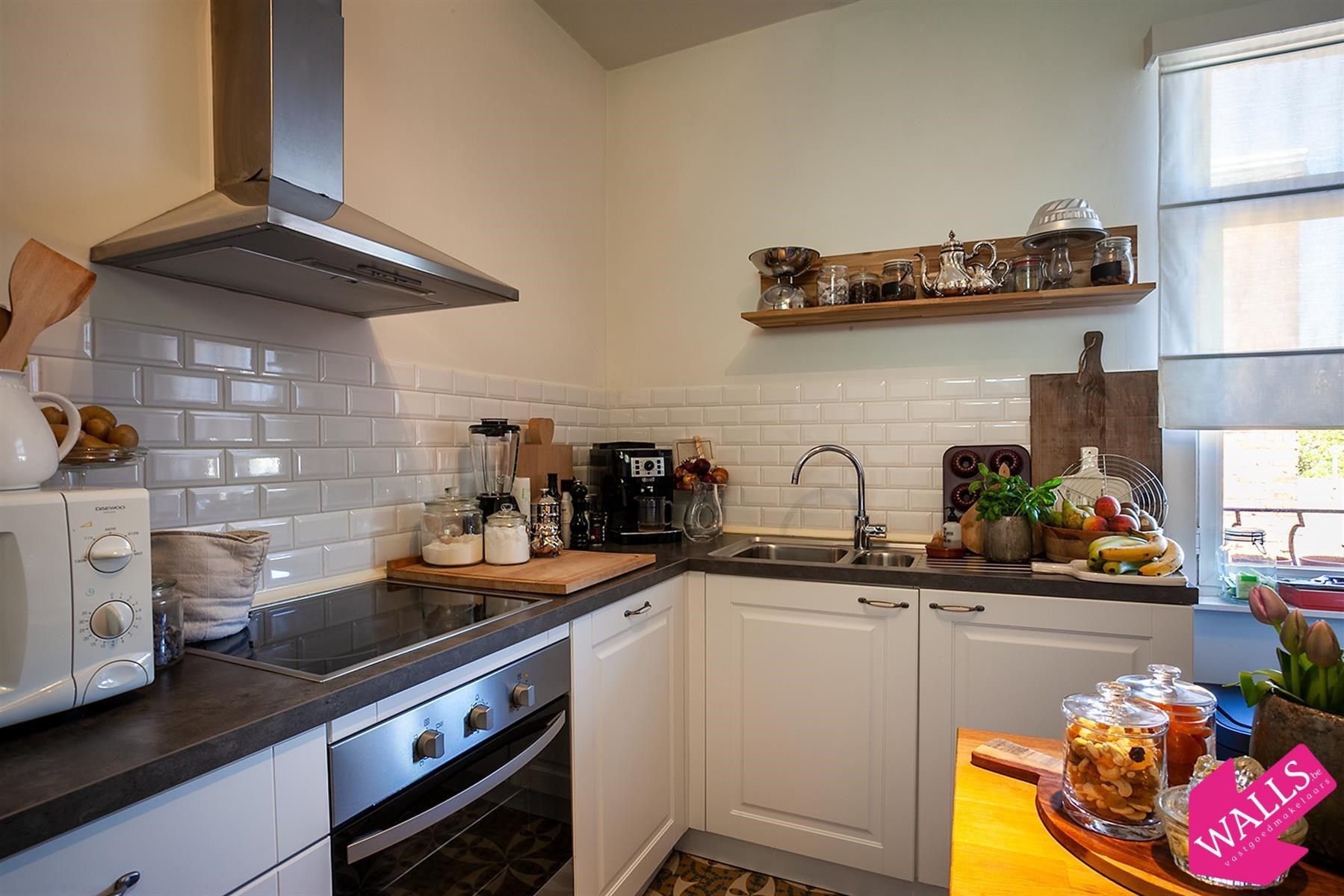Exclusief ruim en lichtrijk appartement in hartje Pulhof! foto 7
