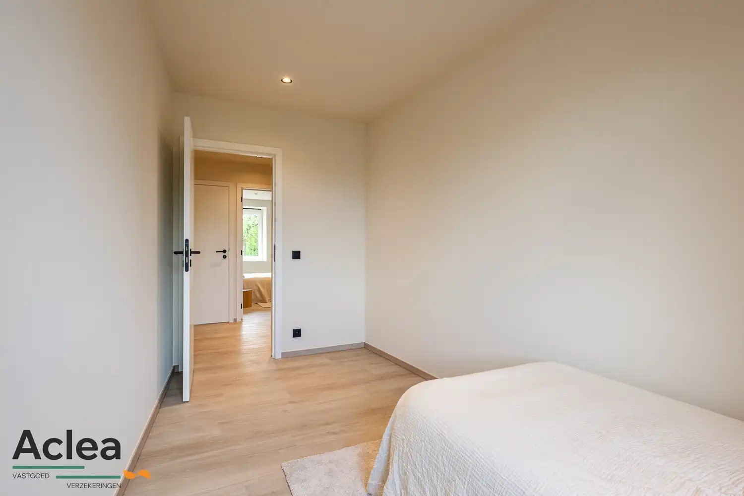 Ruime woning in het centrum van Kaprijke foto 25
