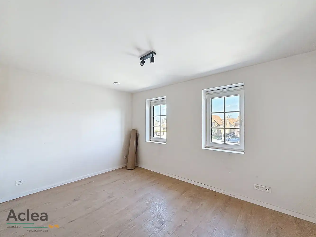 Ruime nieuwbouw woning in landelijke stijl met 4 slaapkamers foto 14