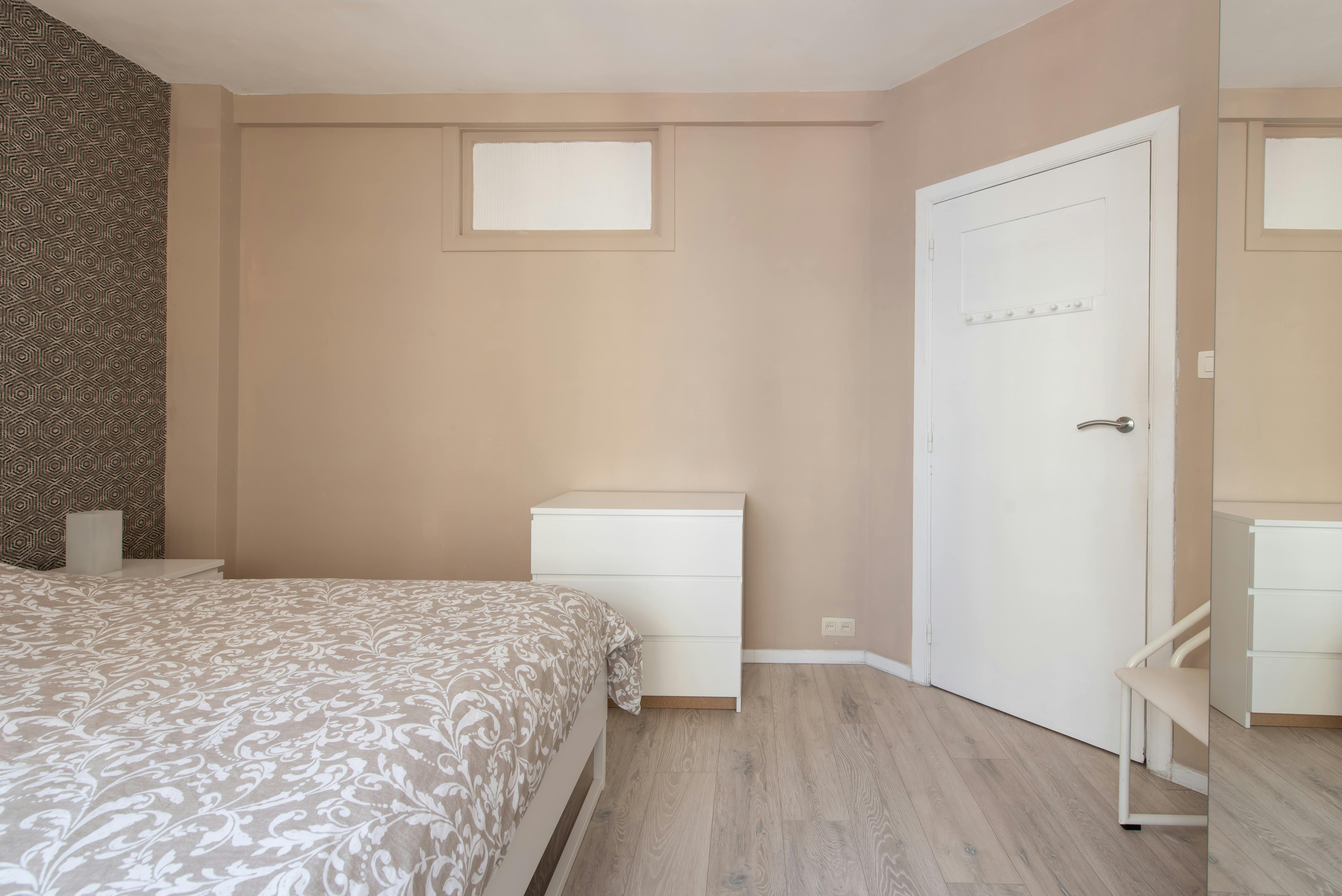 Instapklaar appartement met 2 slaapkamers te Oostende foto 13