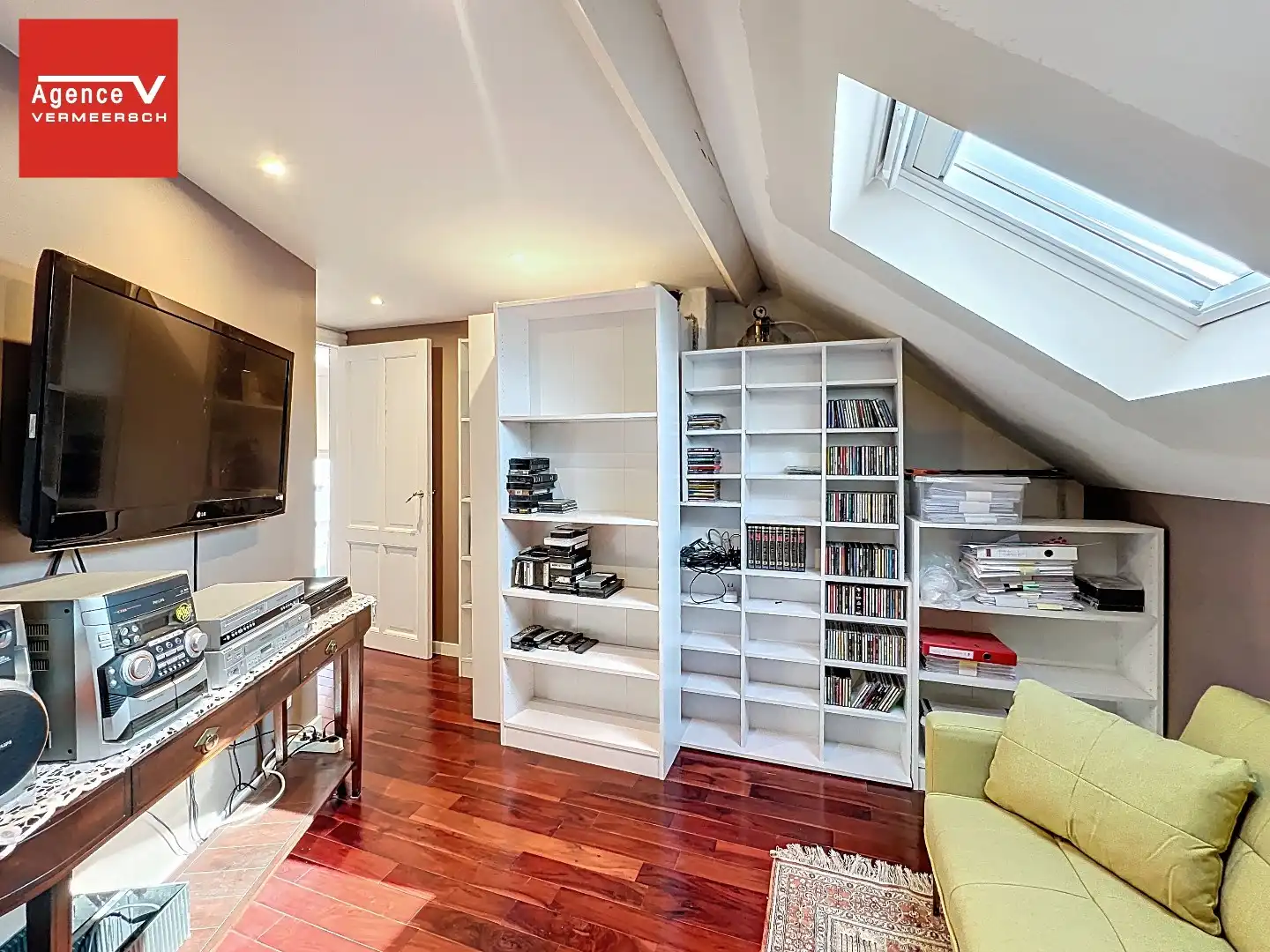 Unieke herenwoning gelegen in de Belle Epoquewijk van Oostende.  foto 20