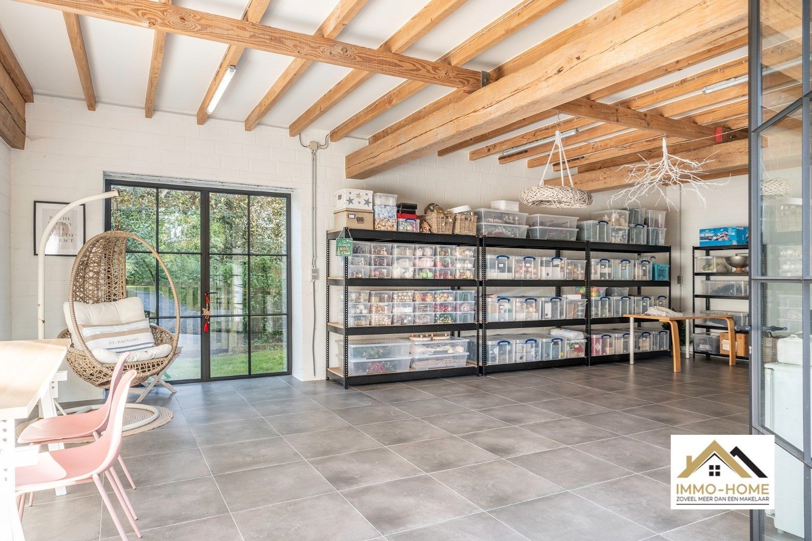 Prachtige villa op ruime grond met zwembad! foto 28