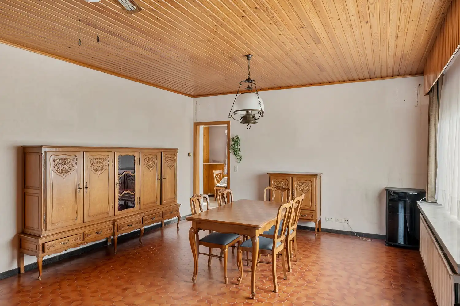 PRACHTIG GELEGEN WONING VLAK BIJ CENTRUM BONHEIDEN foto 4