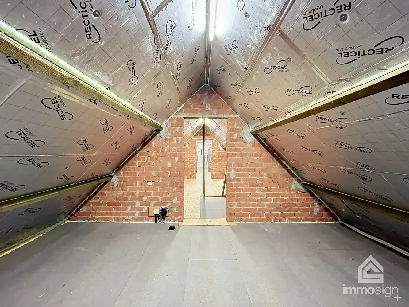 Statige woning met drie slaapkamers op prachtig perceel te Lozen! foto 57