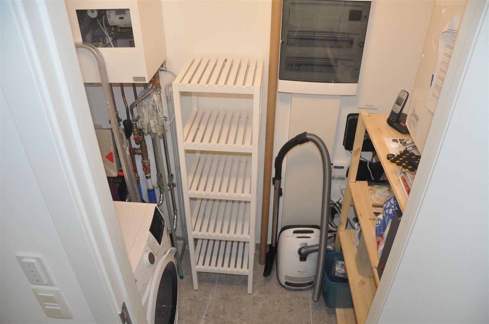 Luxe gemeubeld 2slaapkamerappatement met terras & parking! foto 8