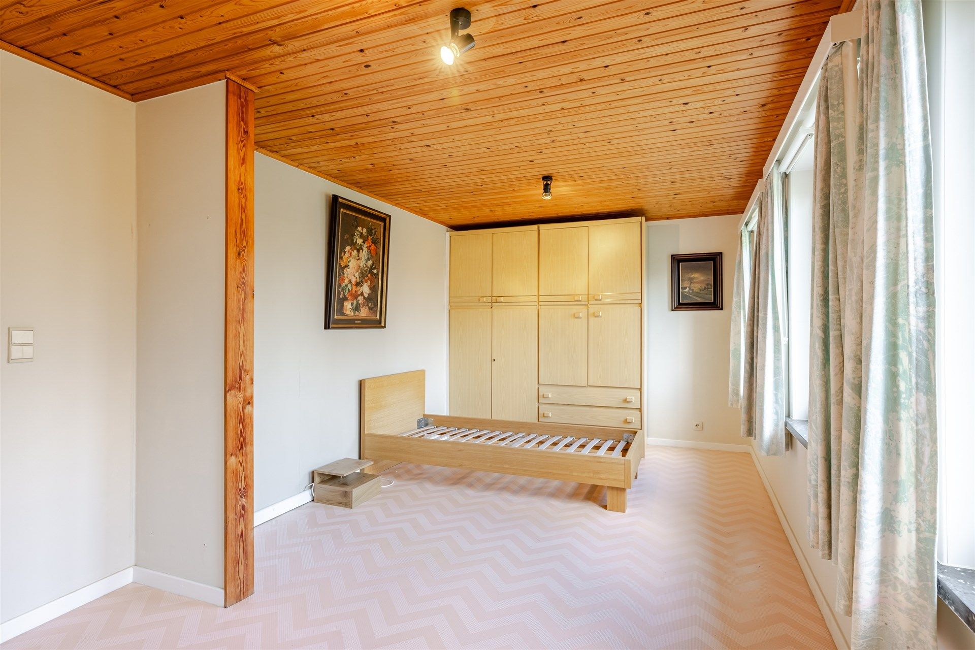 Instapklare woning met 3 slks, terras en garage foto 13