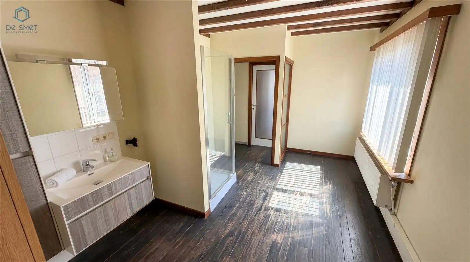 GEMEENSCHAPSHUIS MET 4 APPARTEMENTEN OP RUSTIGE TOPLOCATIE TE NINOVE foto 6
