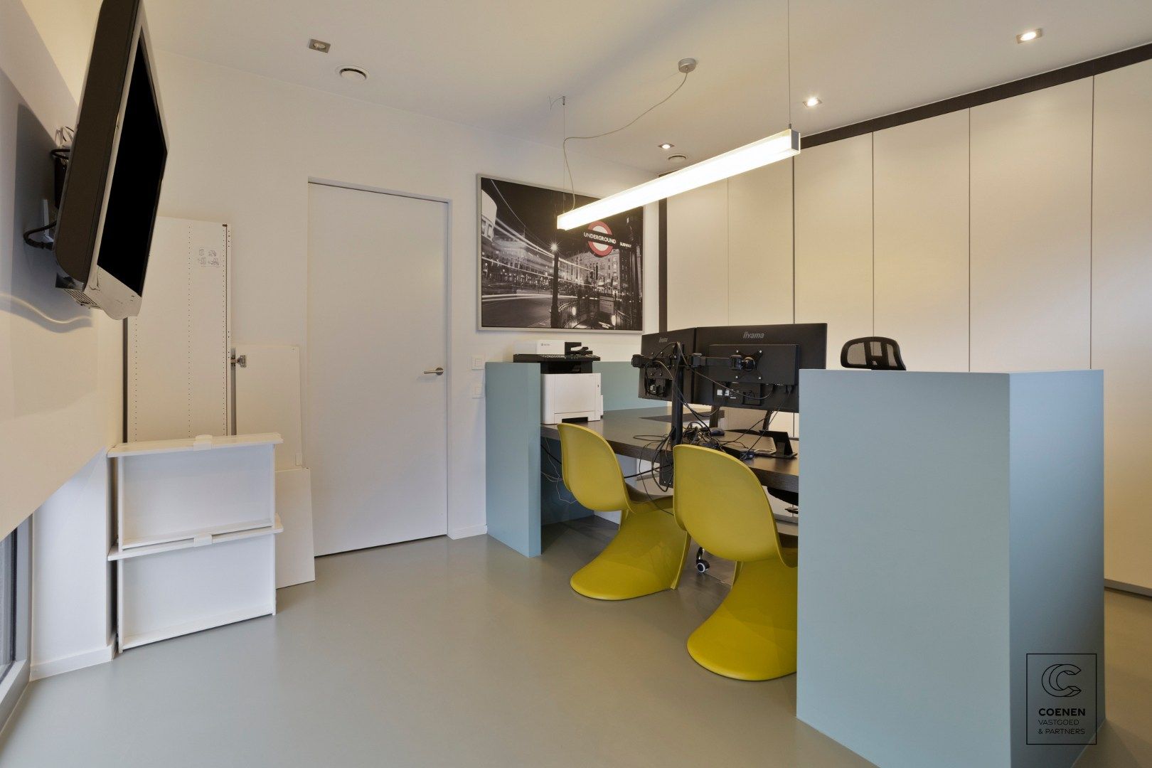 Prachtige woning (2013) van 256 m² met 4 slaapkamers in een doodlopende straat te Grobbendonk! foto 3