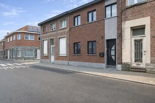 Gerenoveerd huis te koop in Rupelmonde foto 17