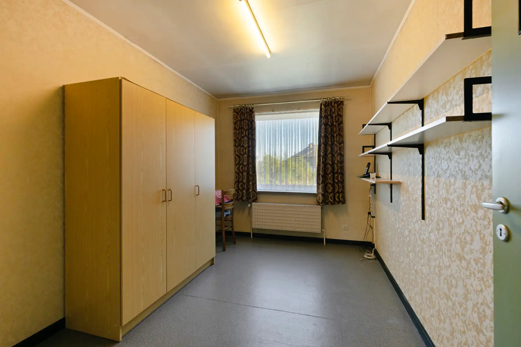 Charmante woning met mooie tuin, 3 slaapkamers en garage foto 22
