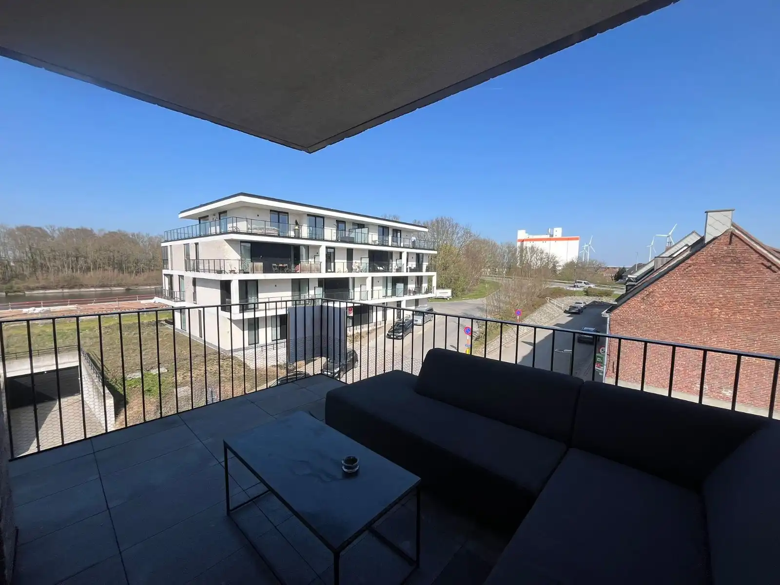 Instapklaar 1 slaapkamer appartement met zicht op de Leie foto 11