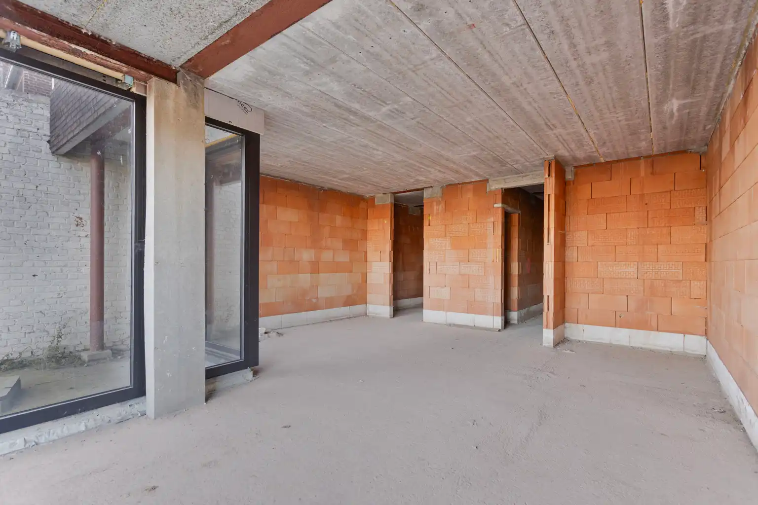 Casco nieuwbouwwoning met tuin in centrum van Hoegaarden.  foto 5