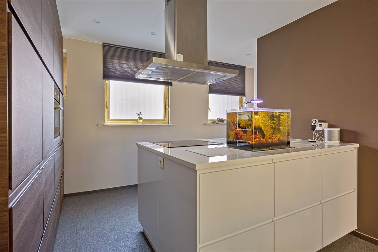 Charmante bel-etage woning in het stadshart foto 10