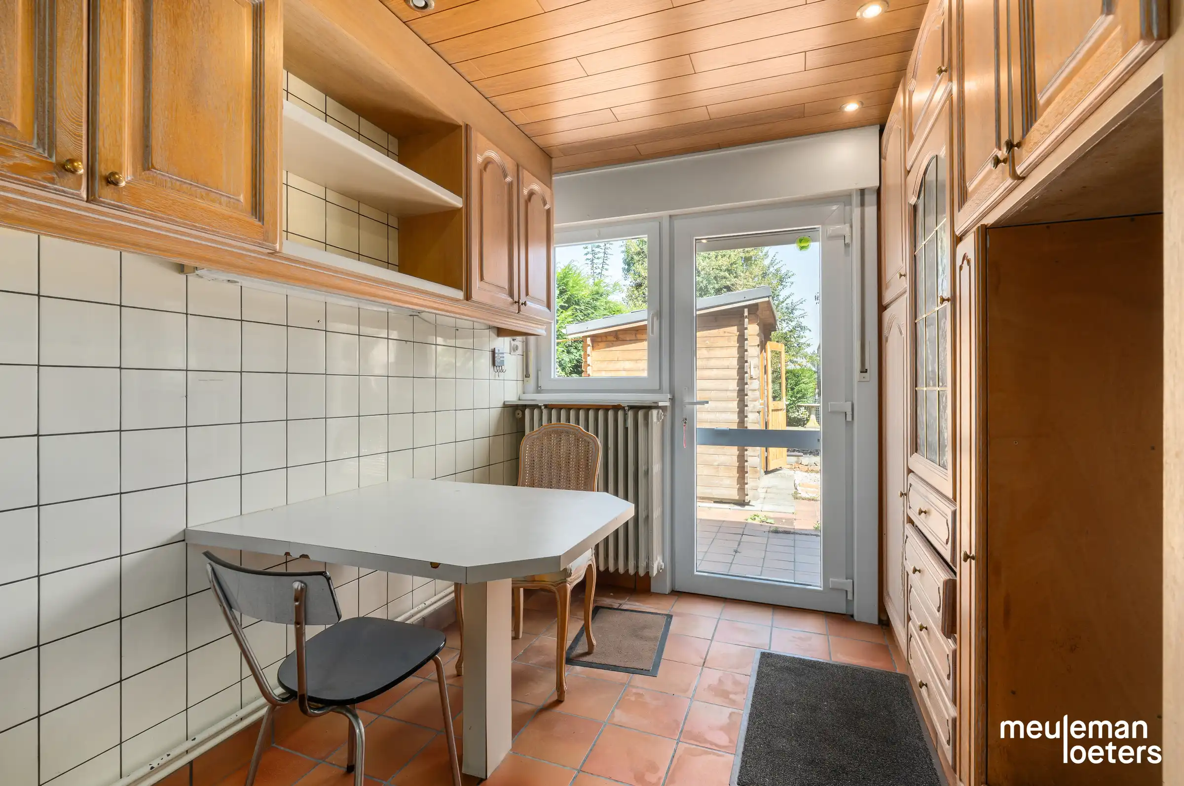 Interessante halfopen woning met veel potentieel te Sint-Michiels (Brugge) foto 17