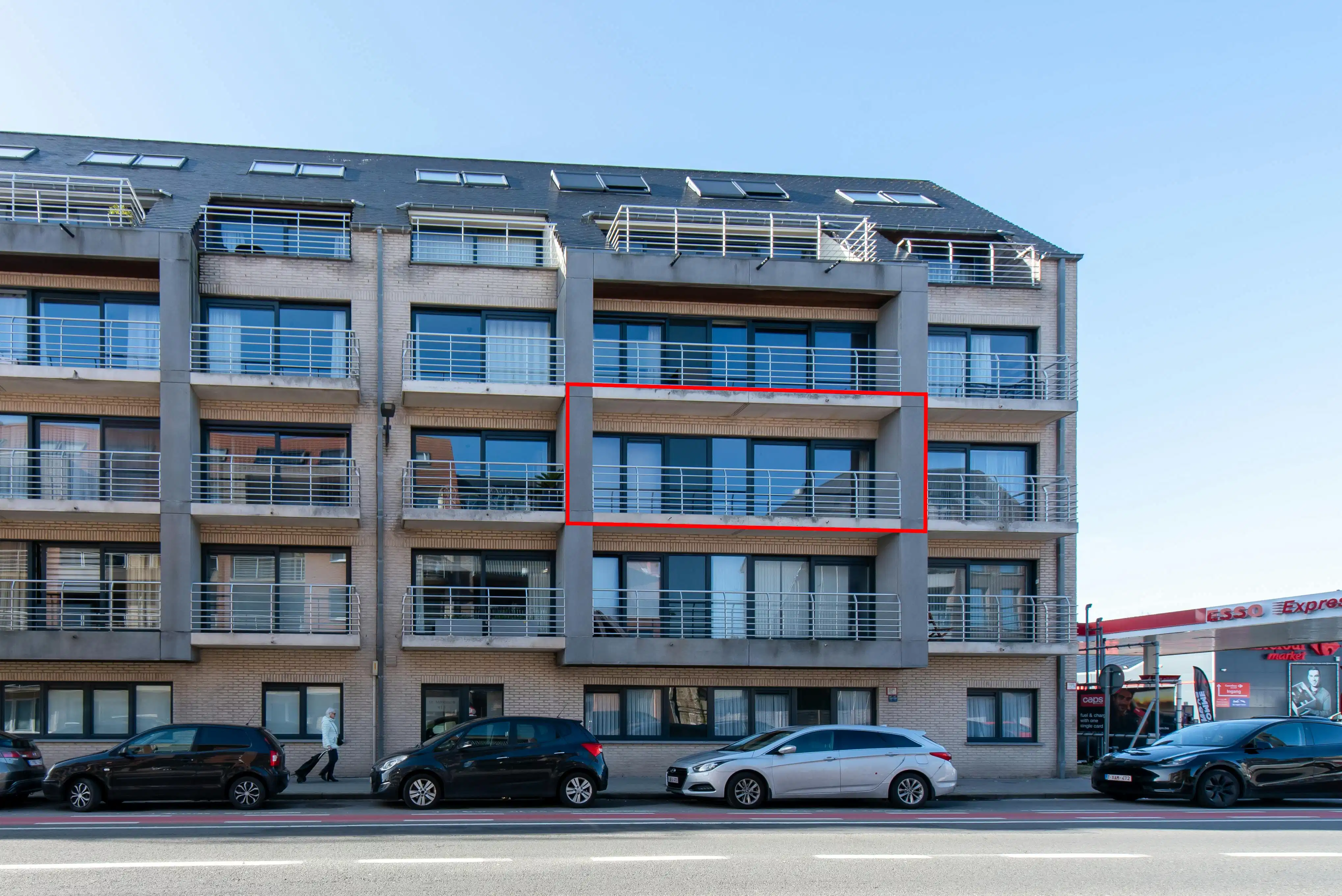 Instapklaar appartement te koop met terras te Oostende foto 15