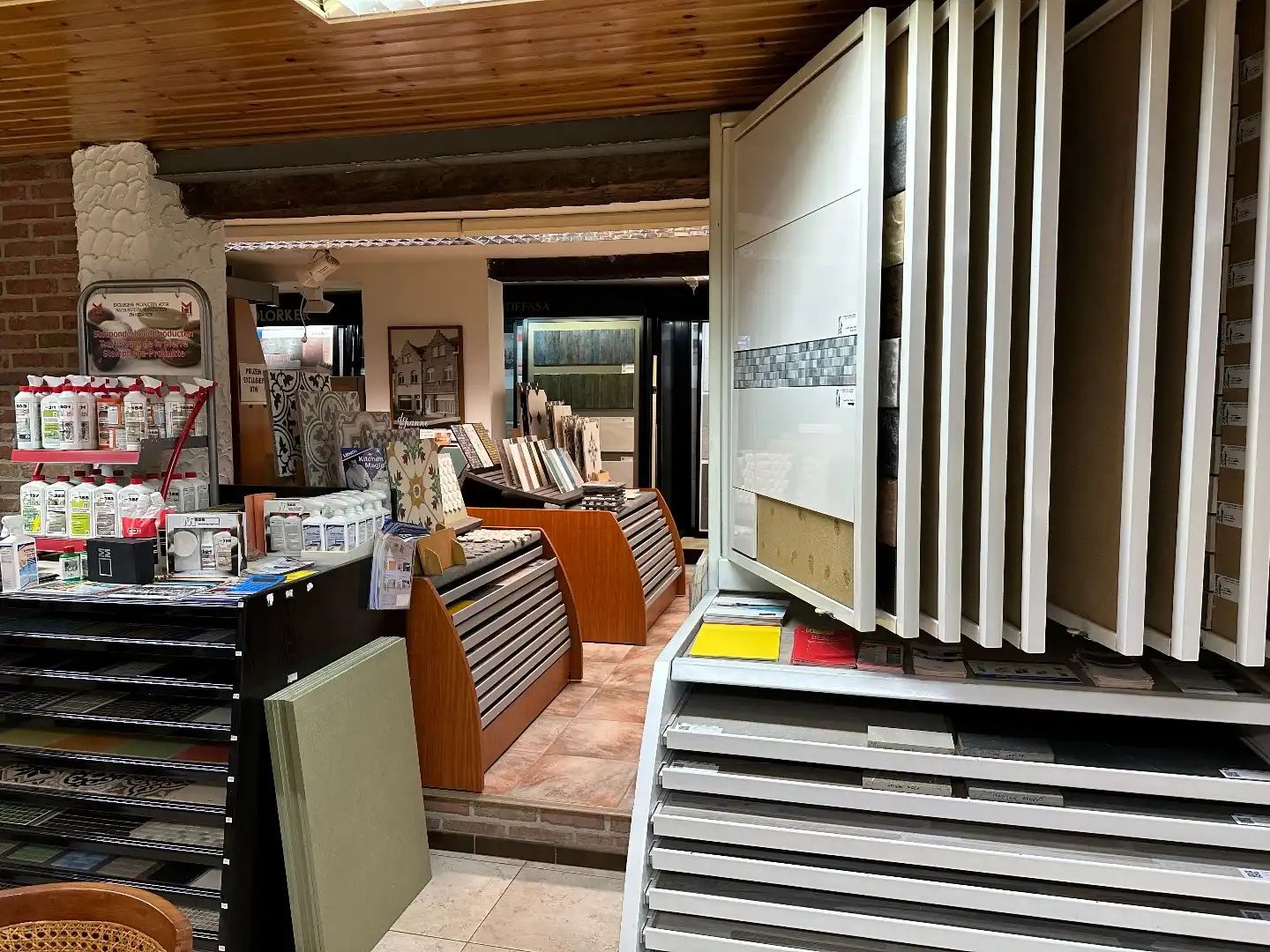 Commerciële toplocatie te huur langs invalsweg in De Panne foto 6