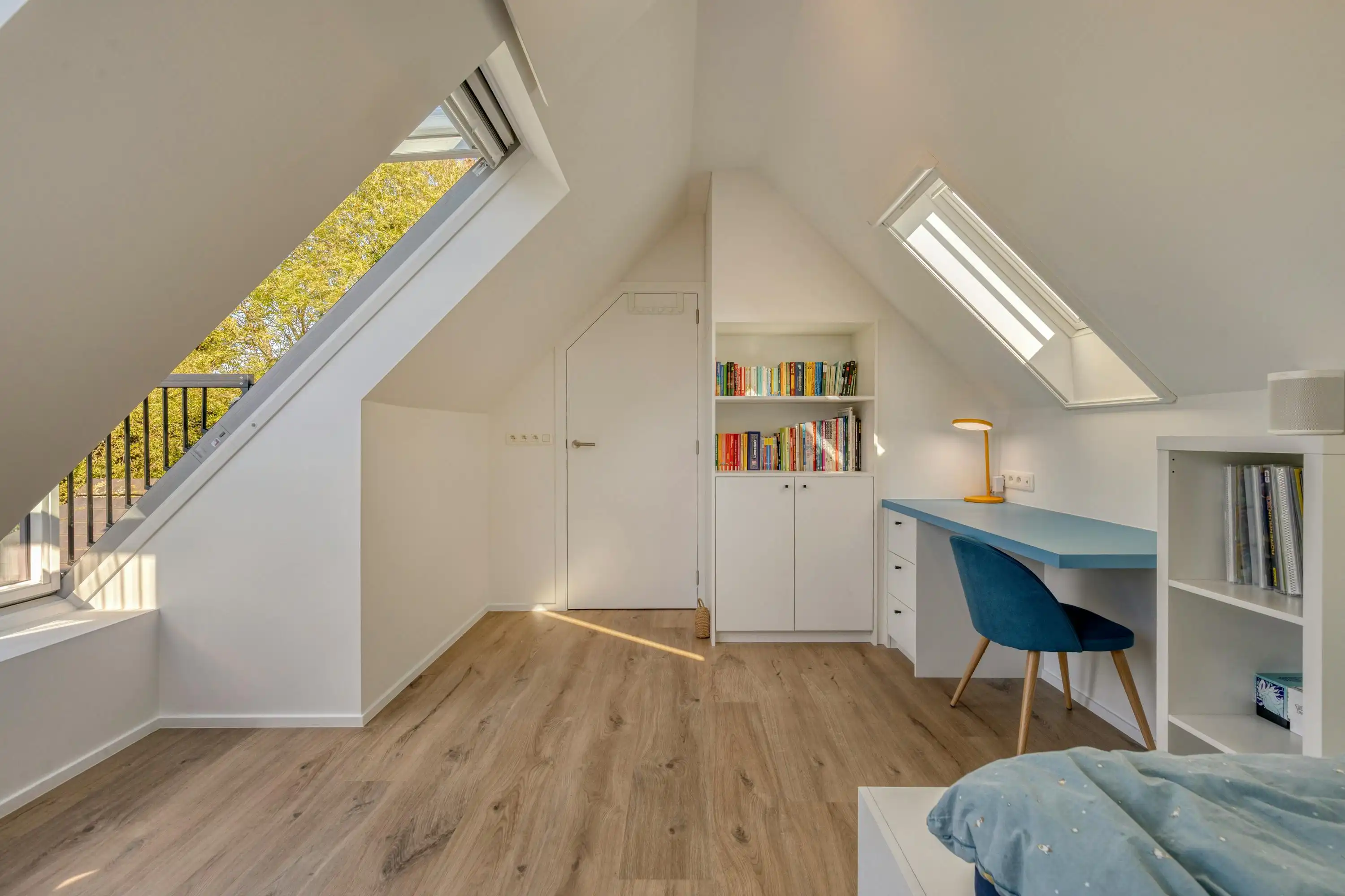 Instapklaar huis met 5 slaapkamers & 2 badkamers in Oostkamp foto 18