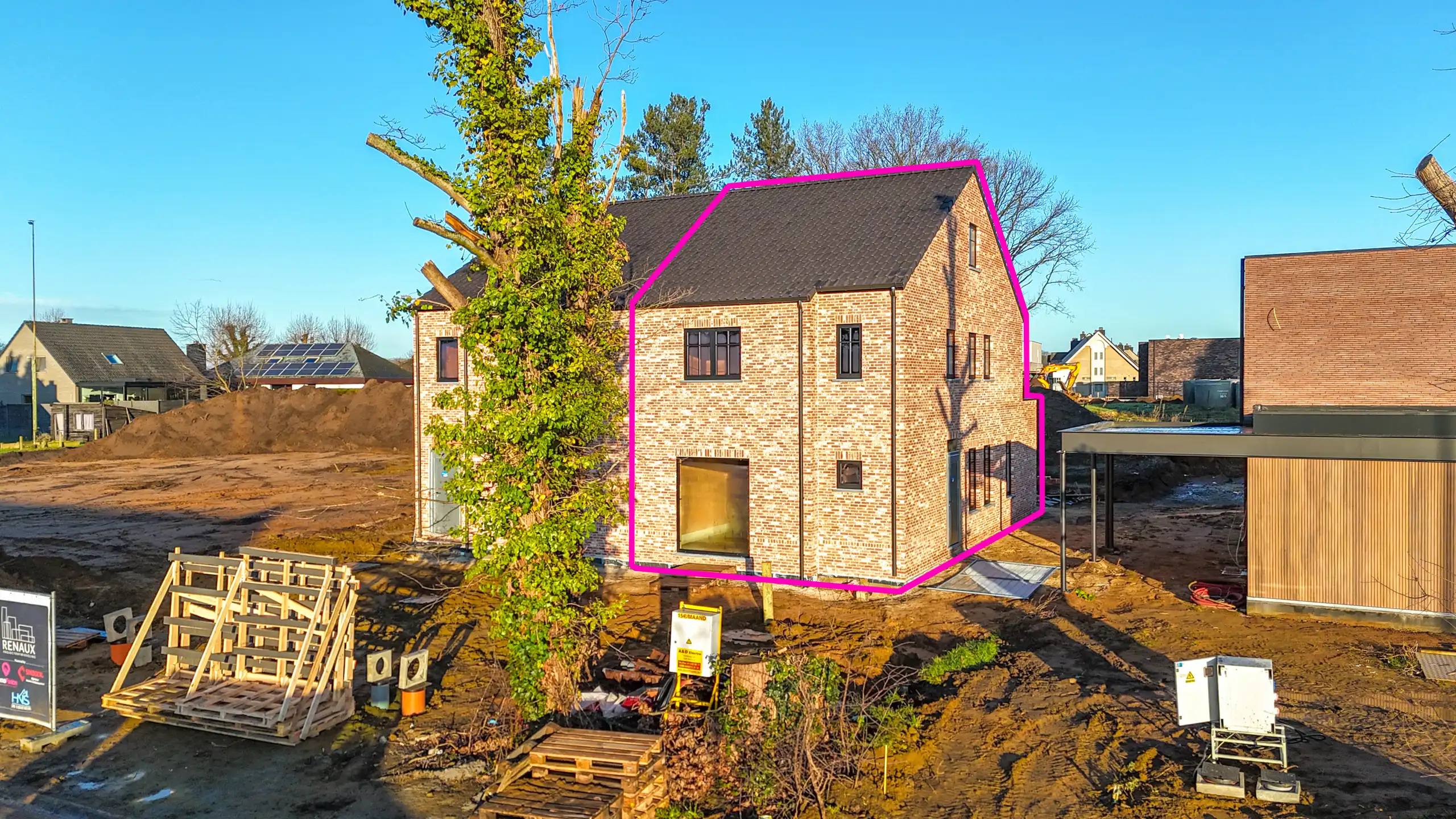 Prachtig gelegen casco woning met 4 slaapkamers! foto 7