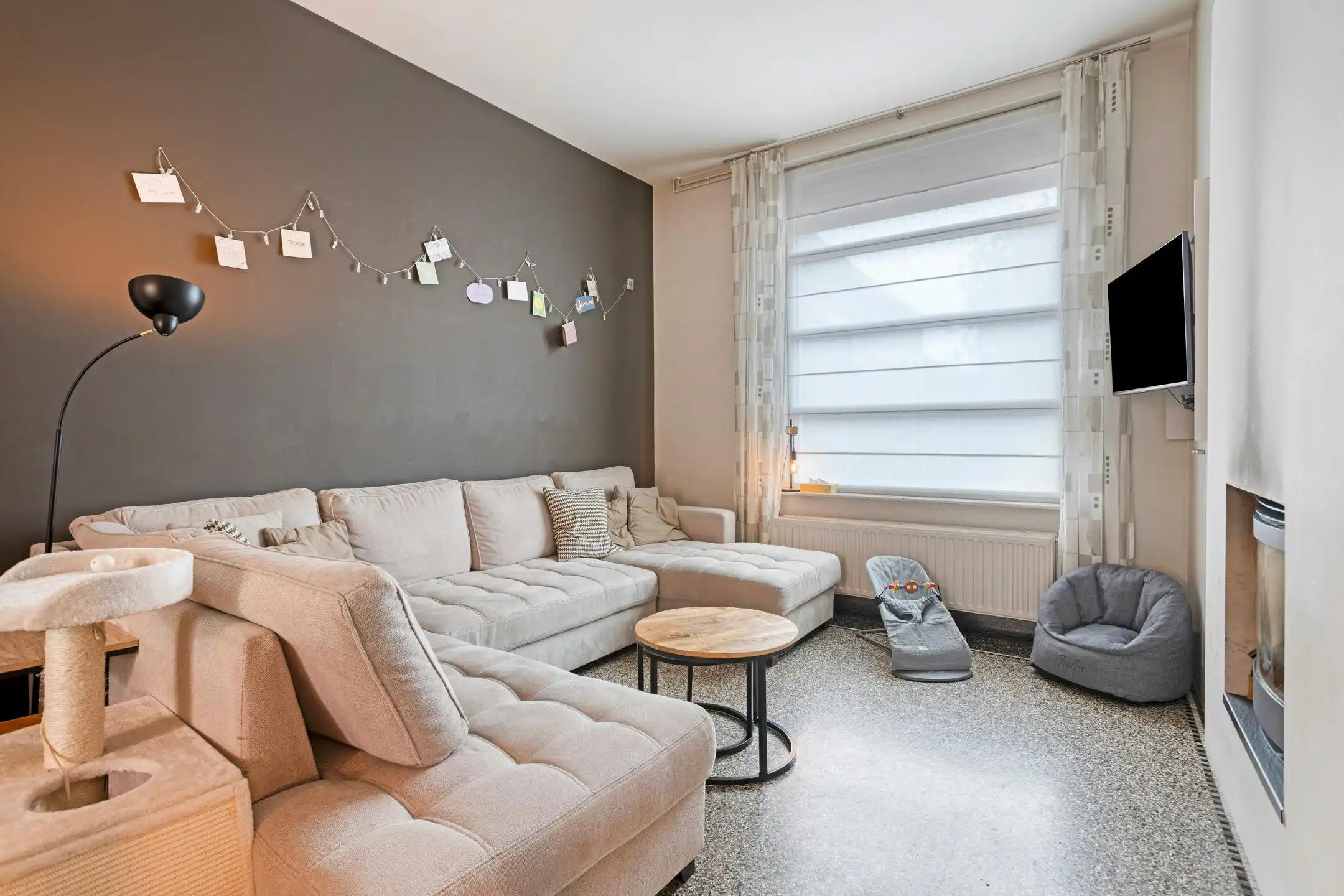 Instapklaar huis in het centrum van Waregem met 5 kamers foto 18