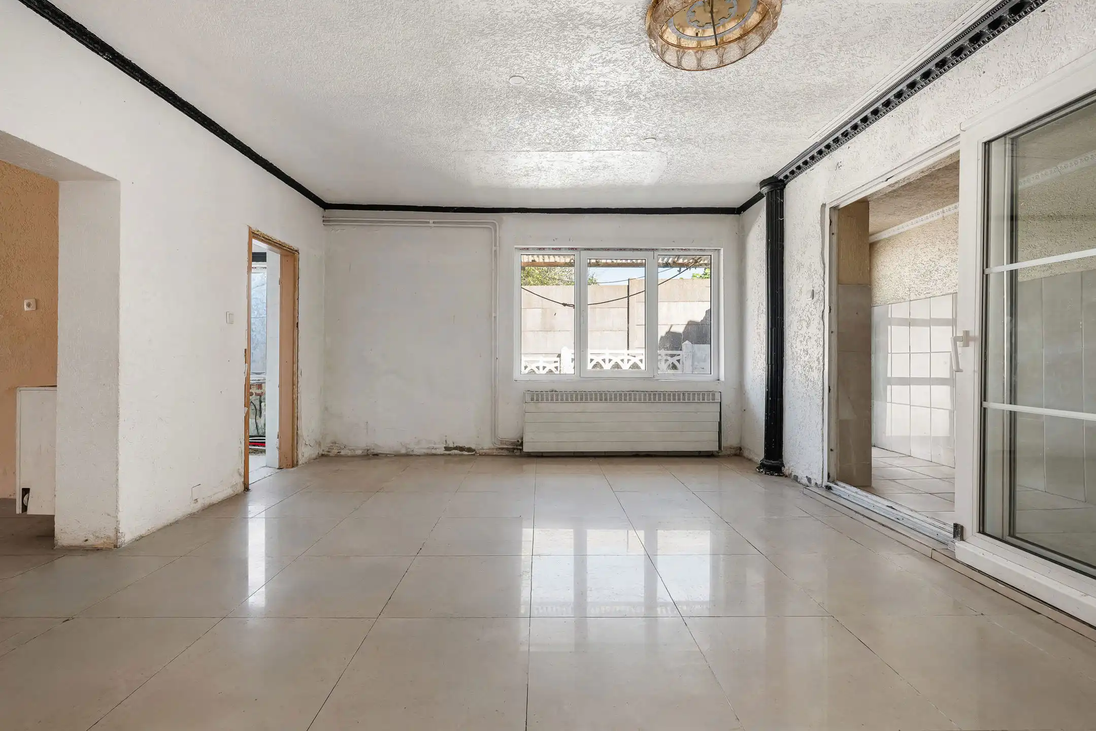 Halfvrijstaande woning in het centrum van Riemst foto 8