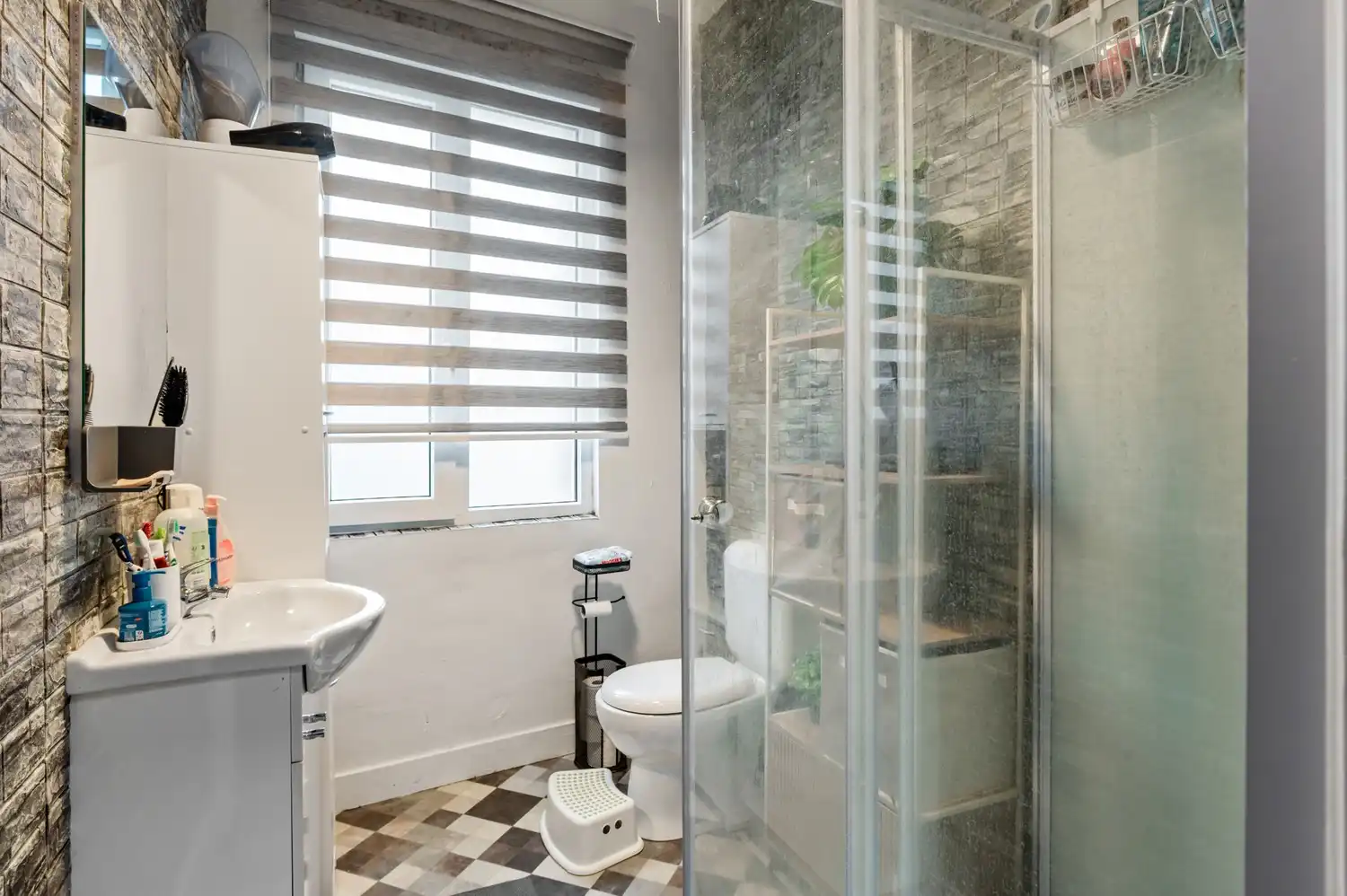 Woning met 3 slaapkamer, 2 badkamers en tuin in Deurne! foto 15