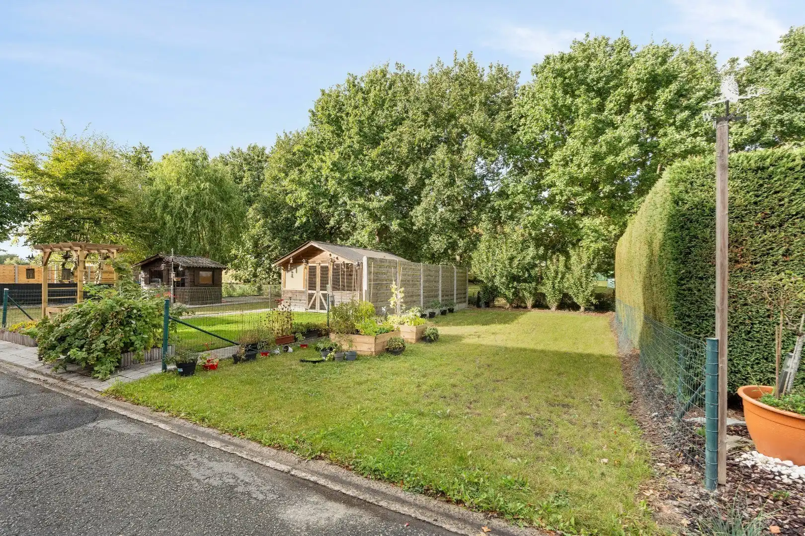 Instapklare woning met 3 slaapkamers, tuin en garage op een rustige ligging in Zonnebeke foto 13