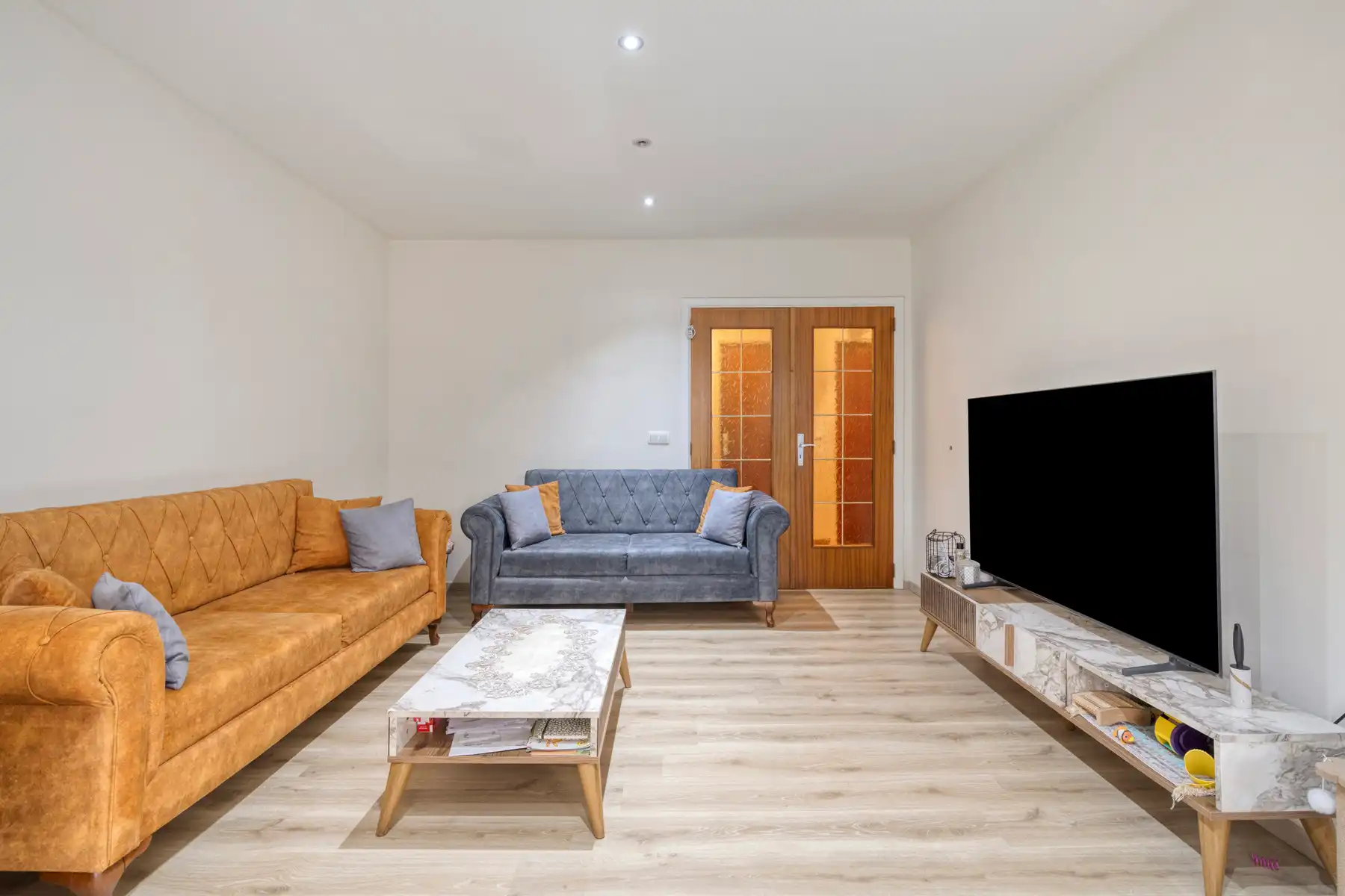 Instapklaar appartement met twee slaapkamers in Berchem. foto 3