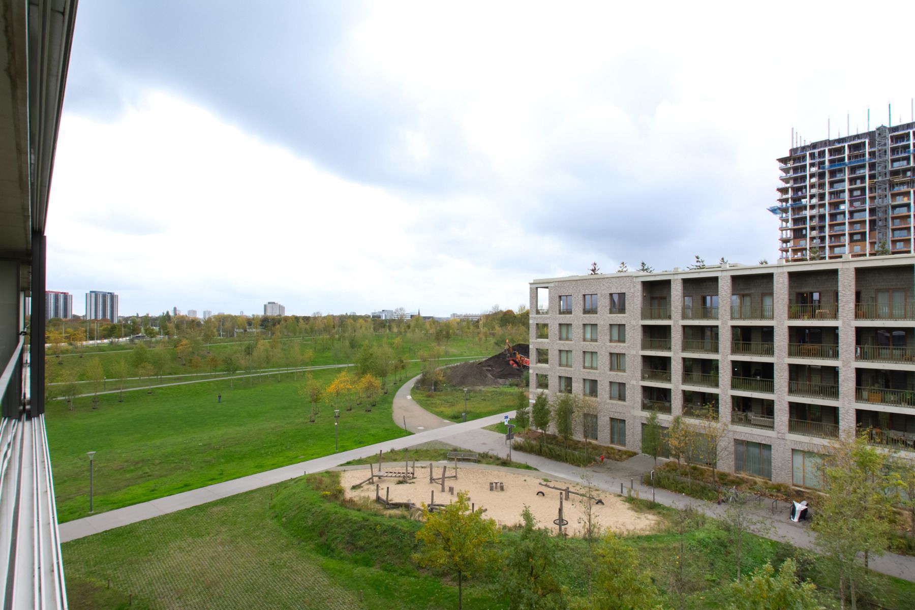 Gezellig 1slpk app. met prachtig terras en zicht op park  foto 13