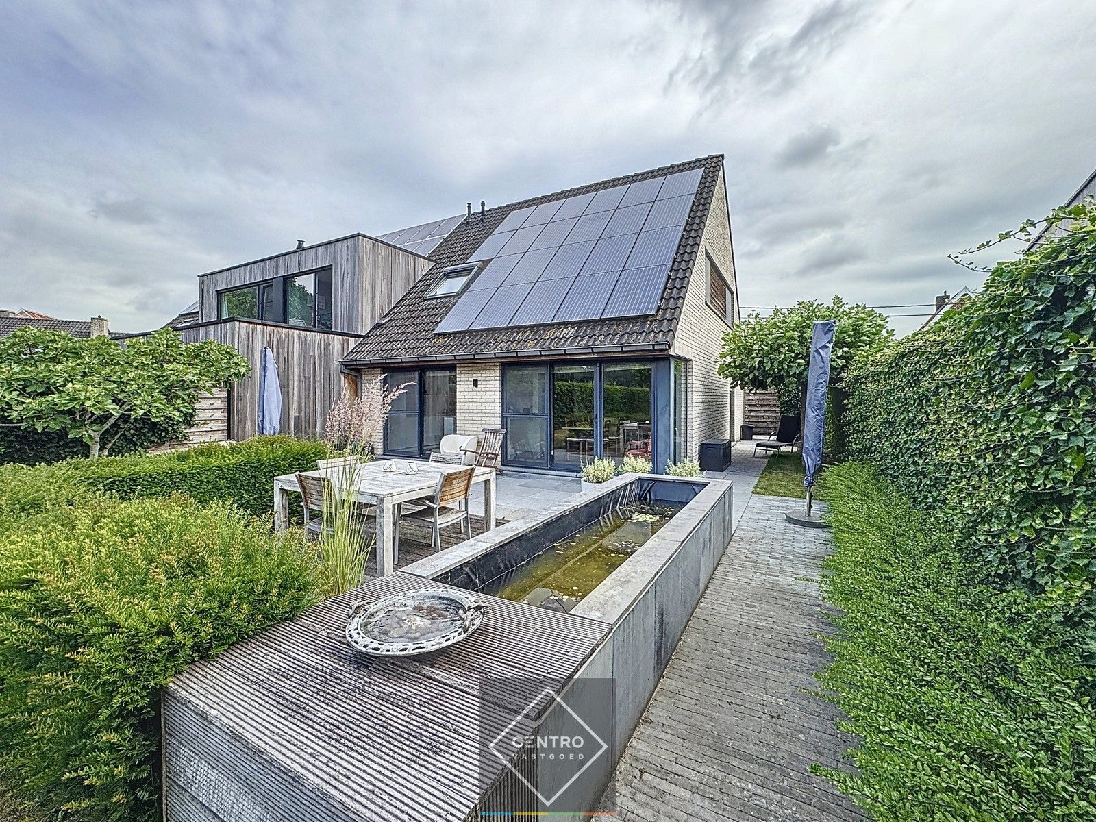 Instapklare woning met 3 slpks, garage én ZUIDger. tuin  te Oostkamp! foto 20