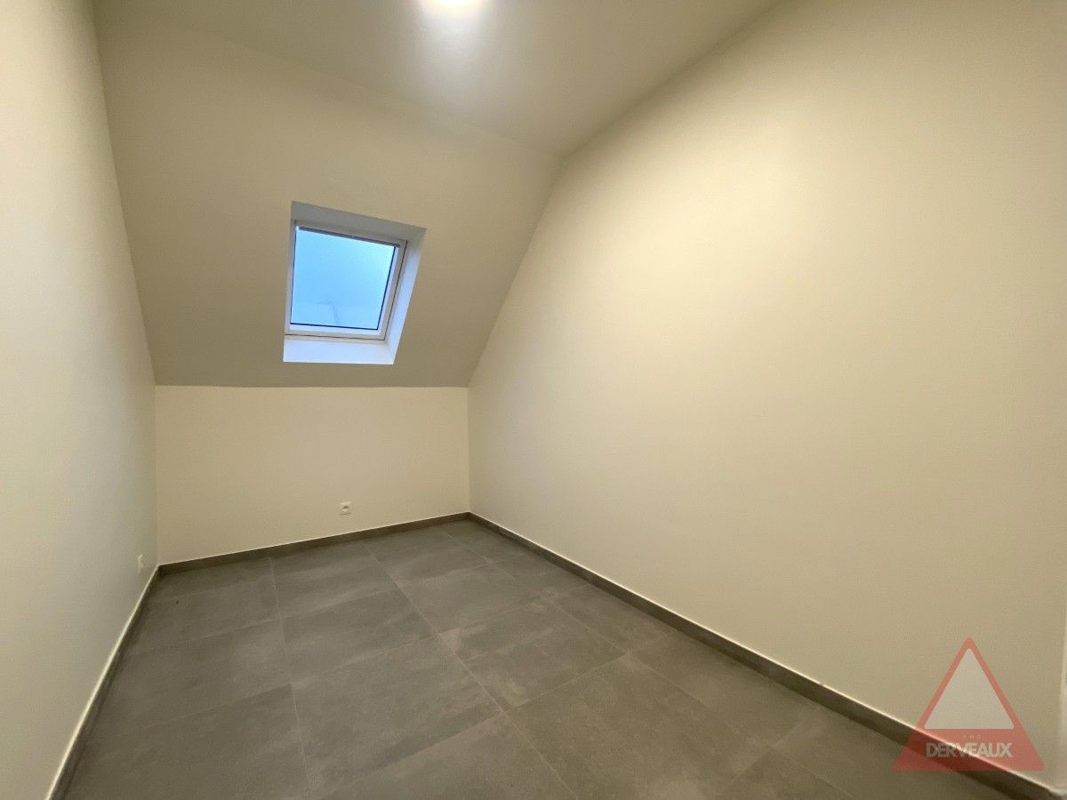 Zonnebeke – Nieuwbouwwoning met open keuken, garage en 2 parkeerplaatsen foto 11